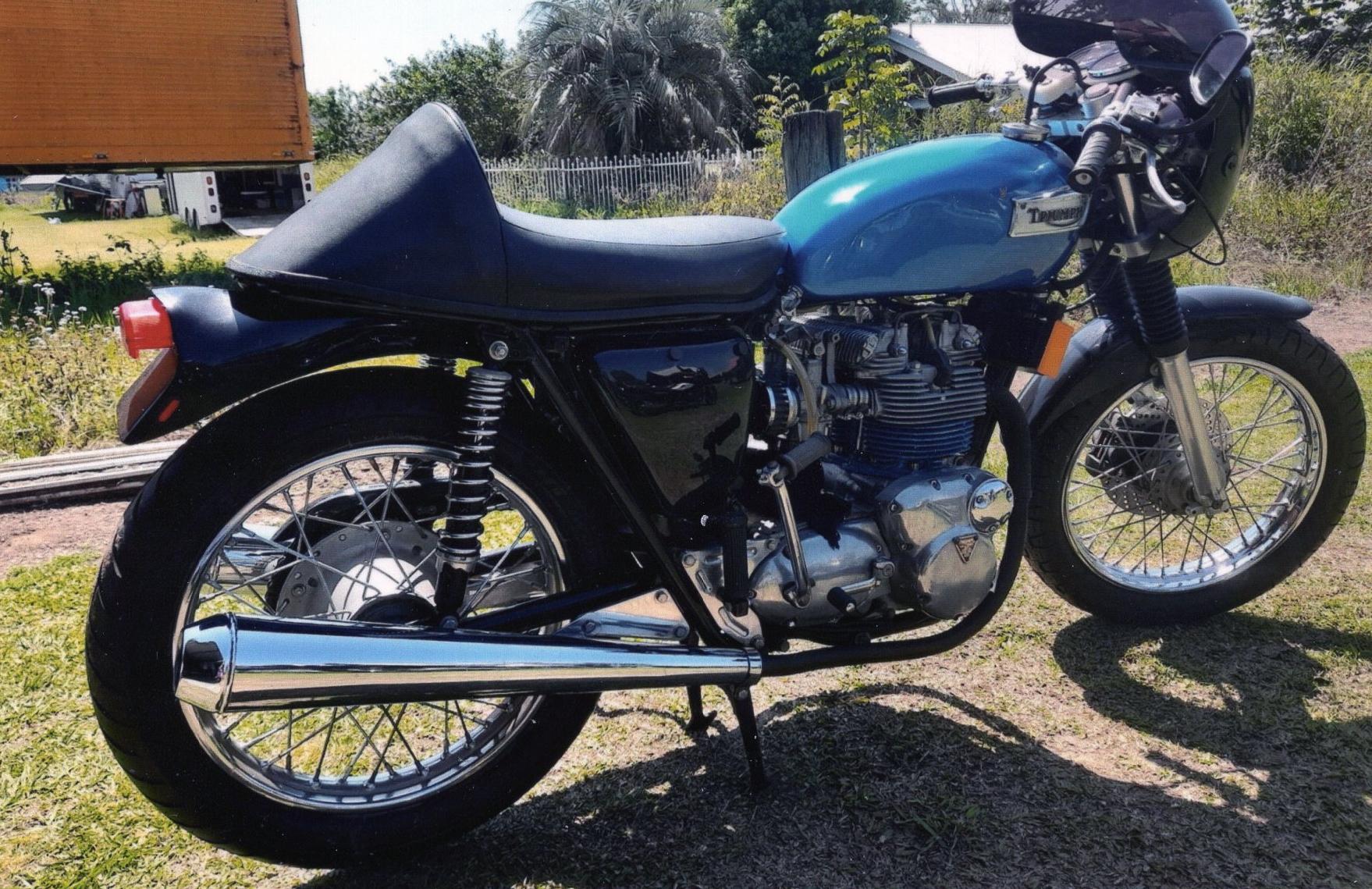 1971 TRIUMPH TRIDENT T150 ROAD