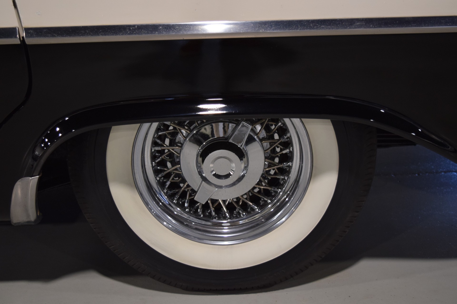 1958 CHRYSLER SARATOGA AUTOMATIC 4D HARDTOP
