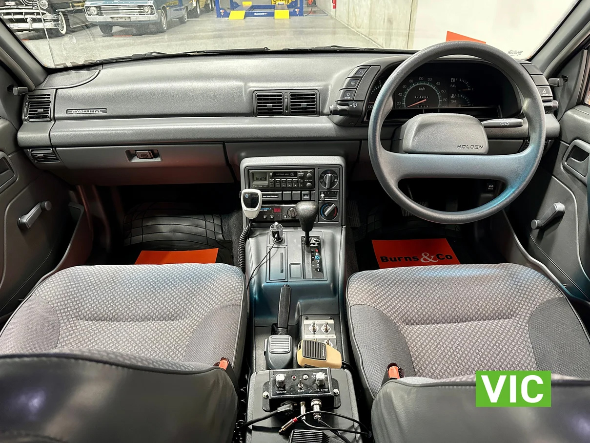 1991 HOLDEN COMMODORE VN EXECUTIVE BT1 (SA POLICE CAR) 4 SP AUTOMATIC 4D SEDAN