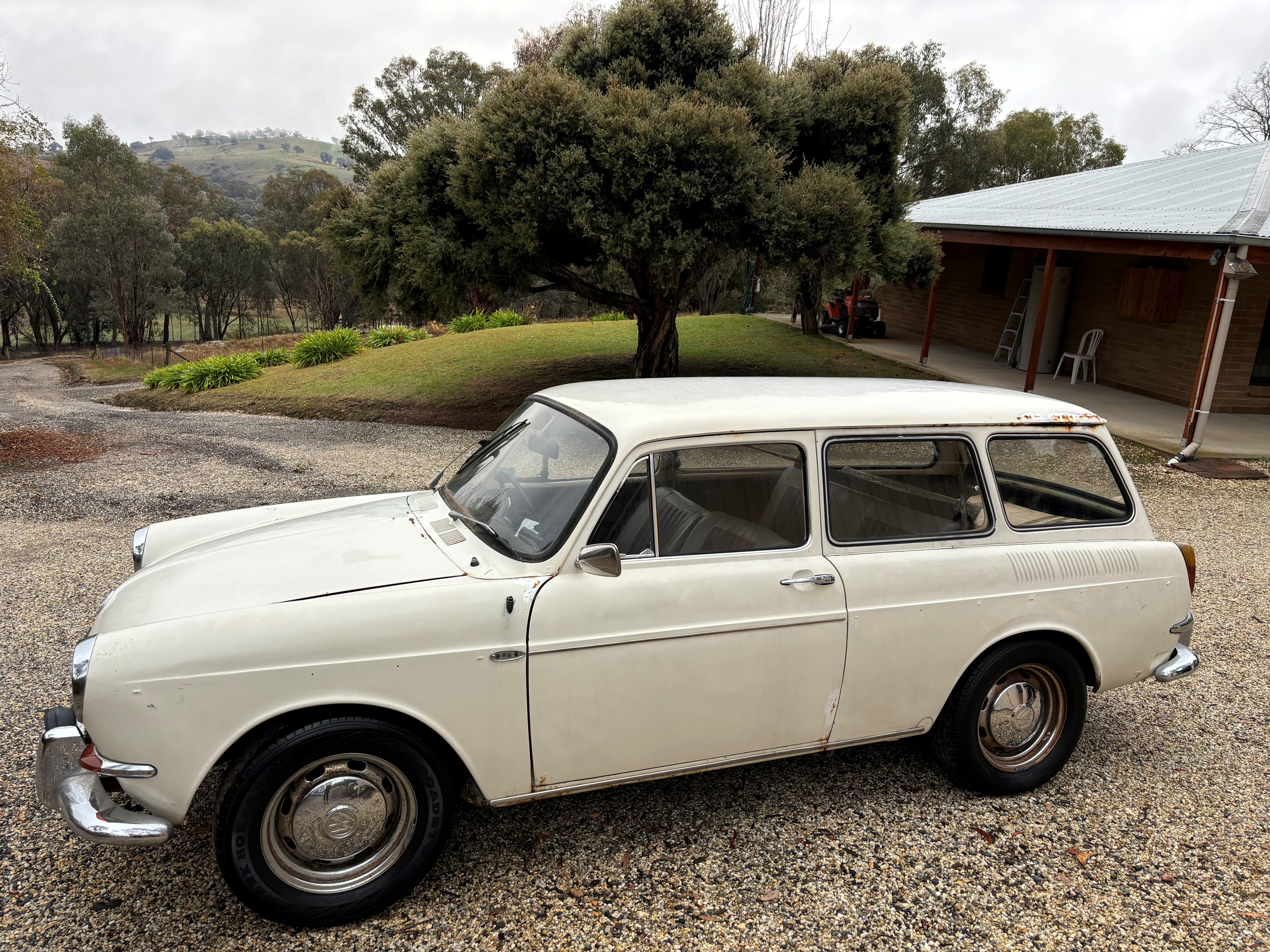 1968 VOLKSWAGEN TYPE 3 1600 SQUAREBACK WAGON
