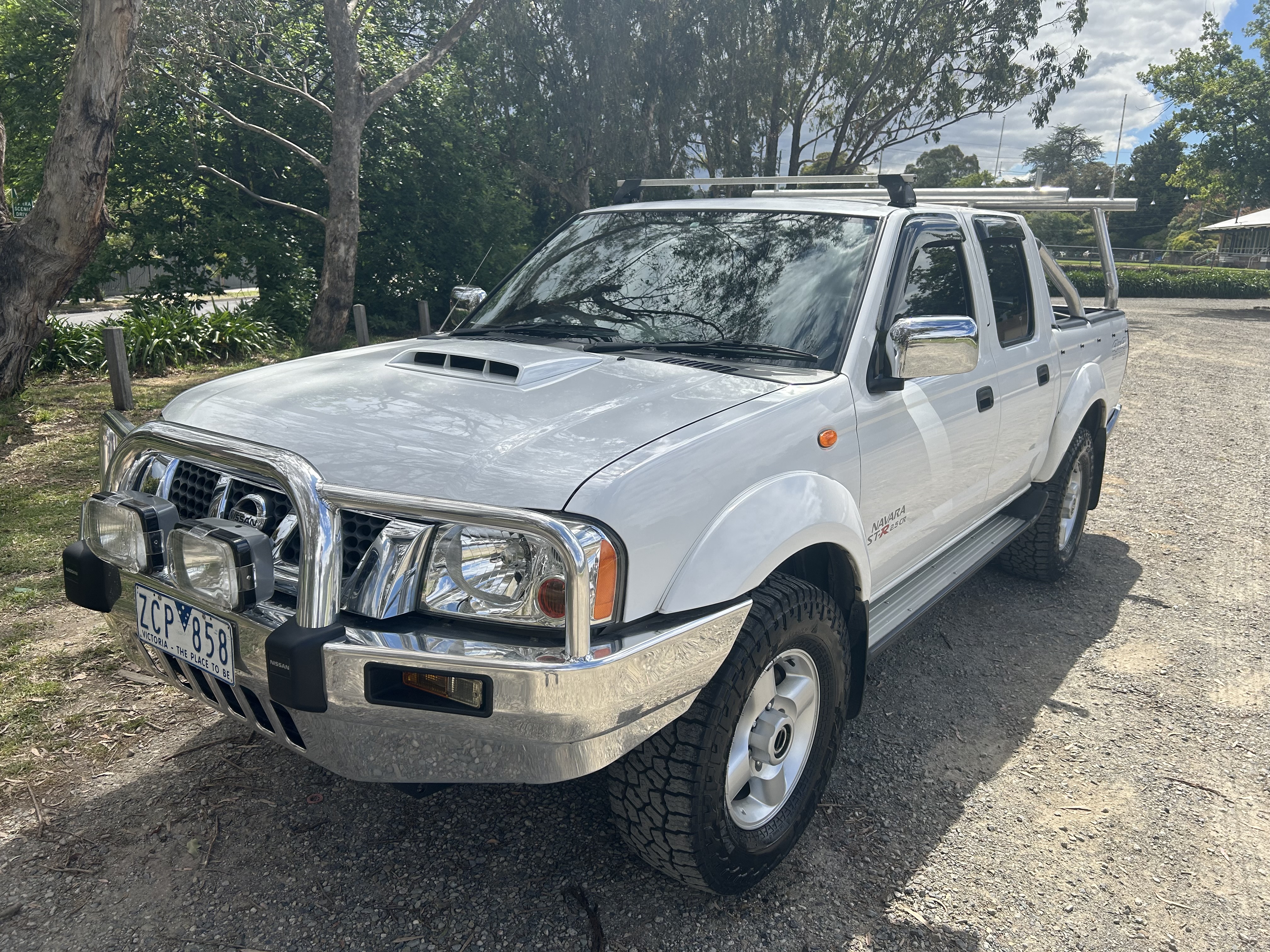 2012 NISSAN NAVARA TURBO DUAL CAB UTILITY