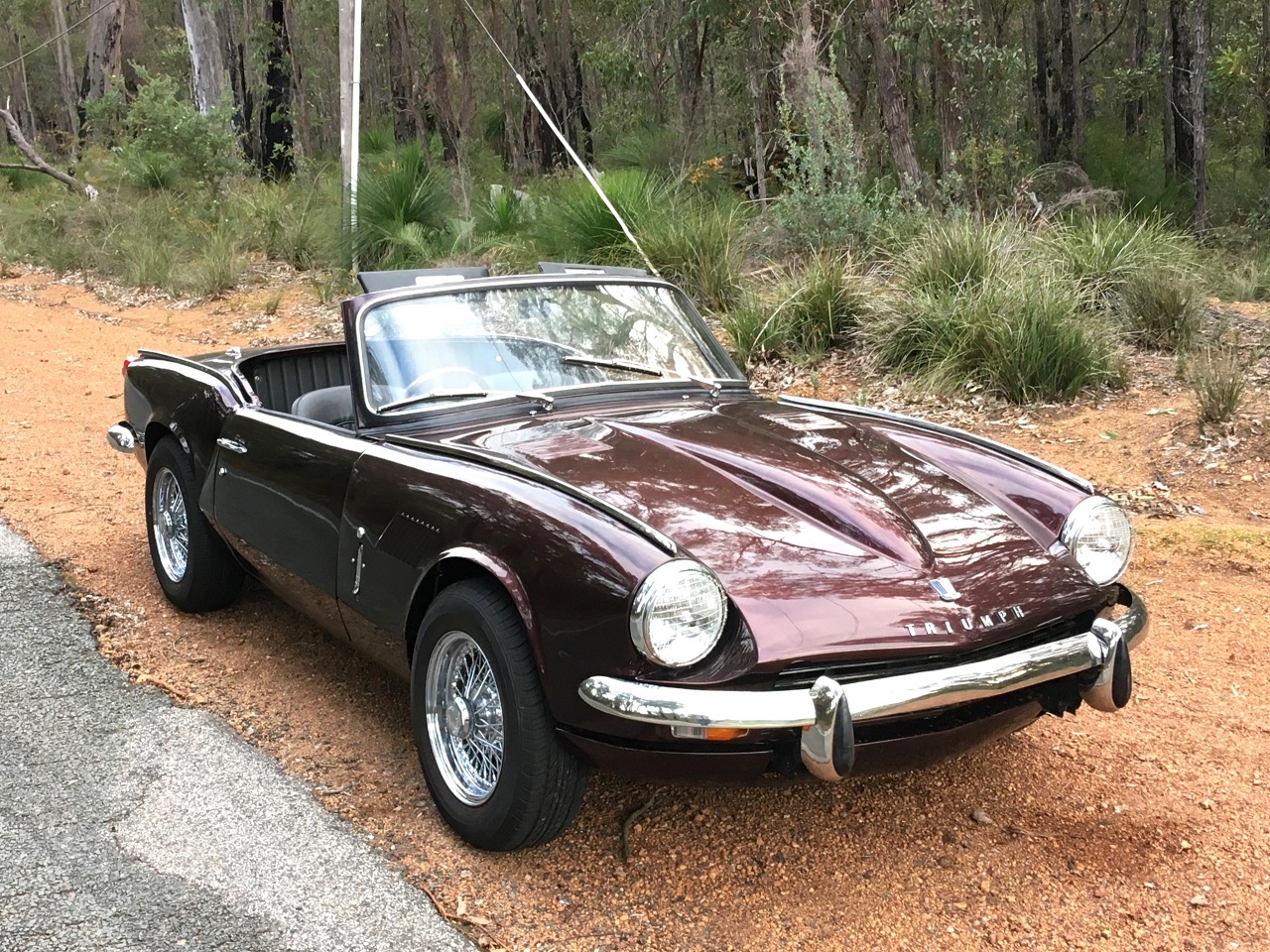 1969 TRIUMPH SPITFIRE MK 3 GT6 CONVERTIBLE