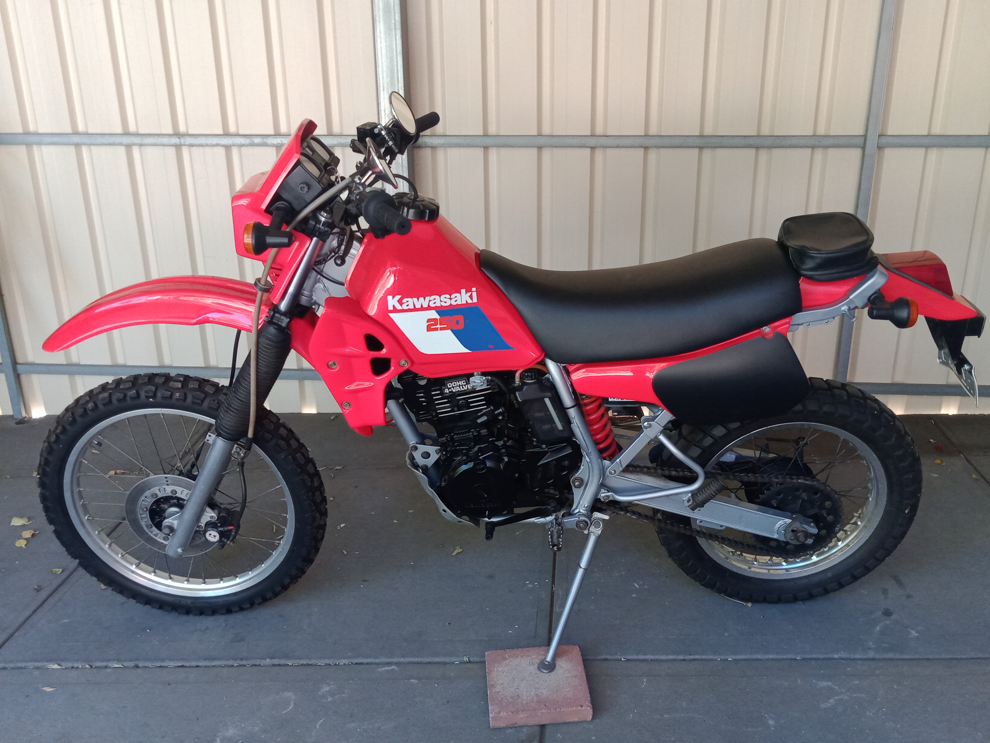 1987 KAWASAKI KLR250 TRAIL