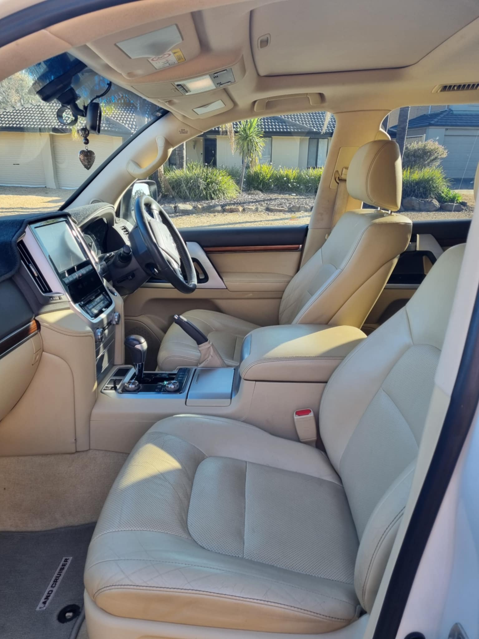 2016 TOYOTA LANDCRUISER VDJ200R MY16 VX (4x4) 6 SP AUTOMATIC 4D WAGON
