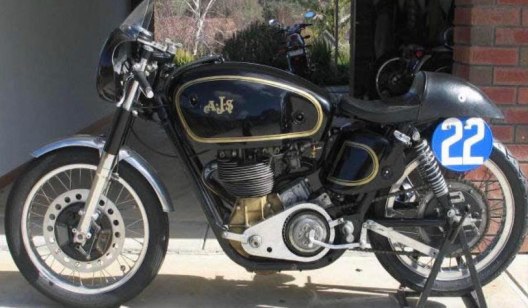 1948 AJS 7R BOY RACER