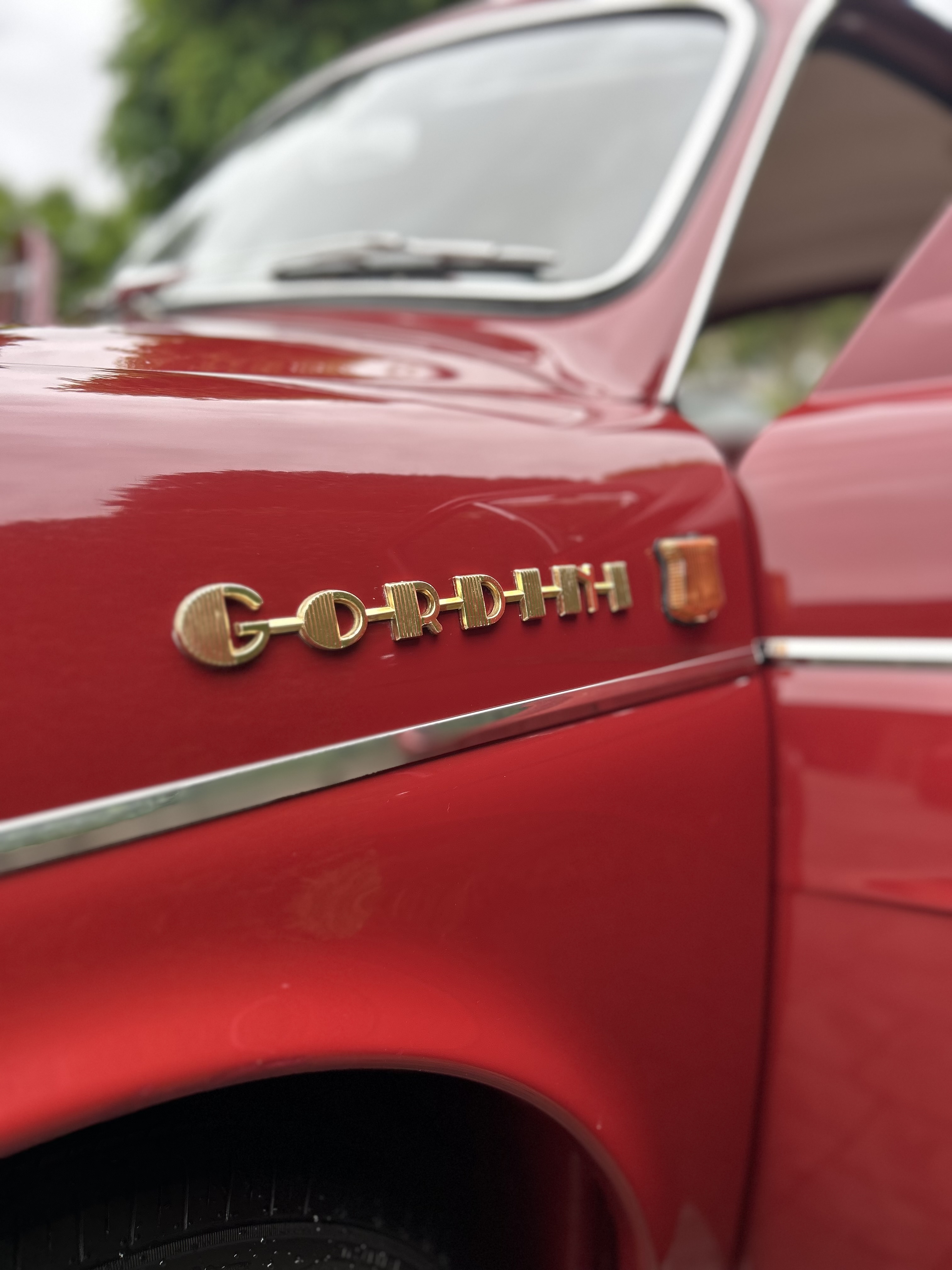 1961 RENAULT DAUPHINE GORDINI 4 SP MANUAL 4D SEDAN