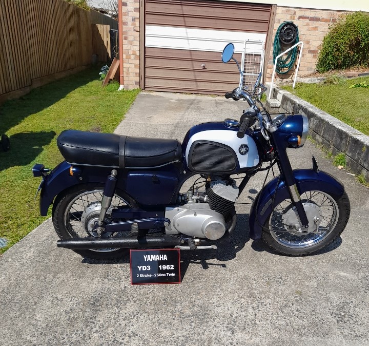 1962 YAMAHA YD3 250CC ROAD