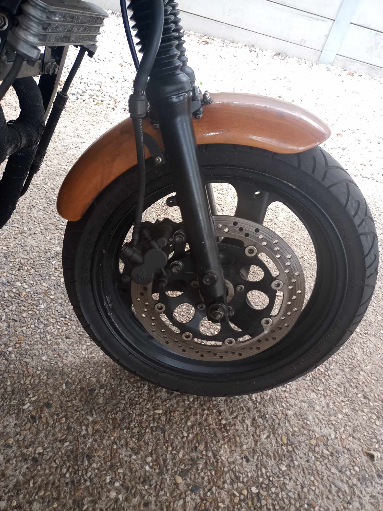 2005 SUZUKI GS500 ROAD