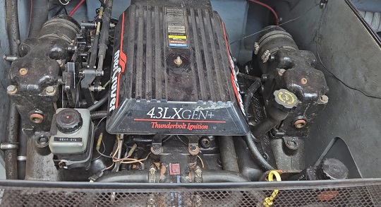 1998 BAYLINER 1850SS CAPRI SUPER SPORT SPECIAL EDITION