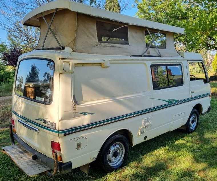 1983 NISSAN URVAN POP TOP CAMPERVAN