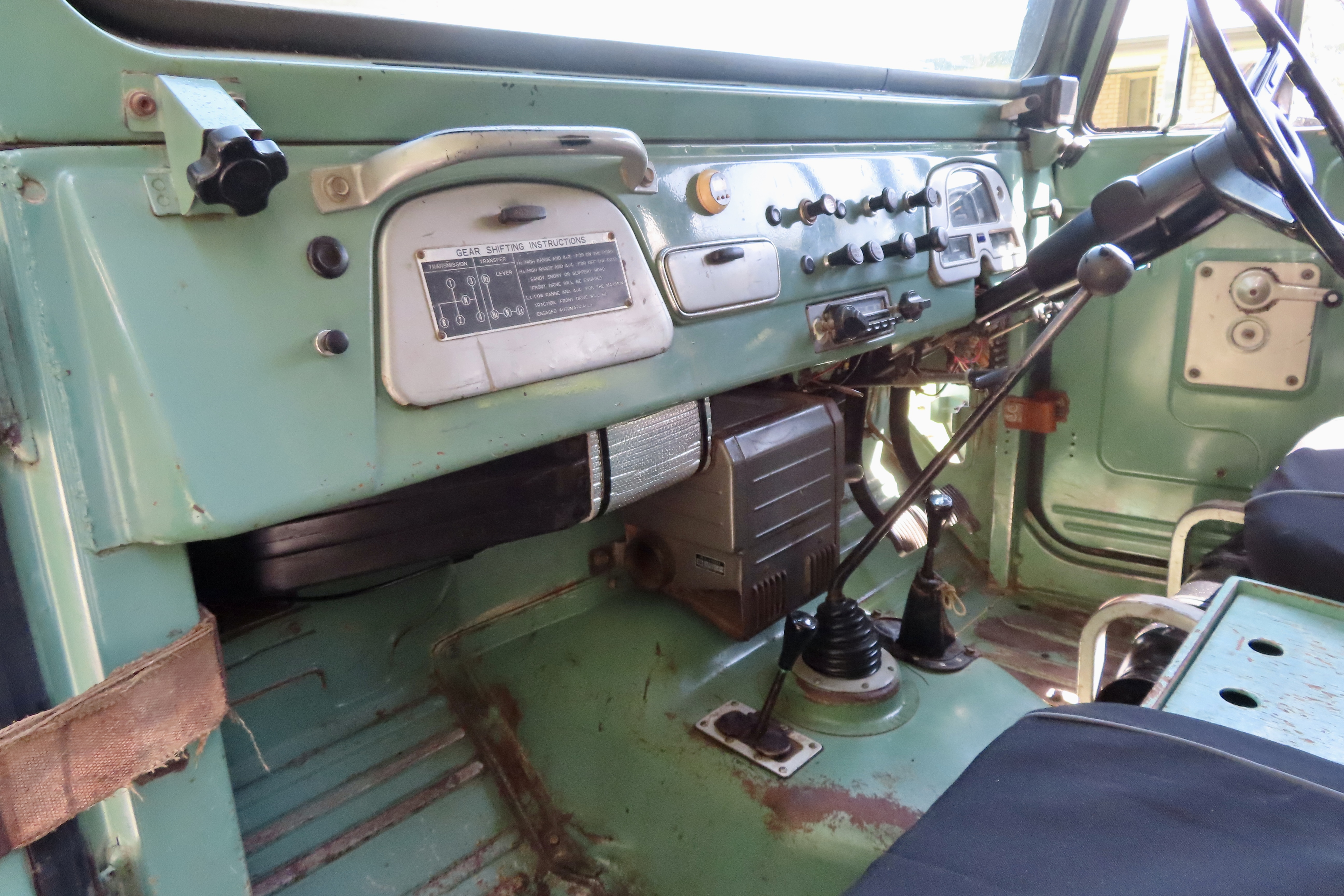 1973 TOYOTA LANDCRUISER FJ40 SWB MANUAL 2D HARDTOP