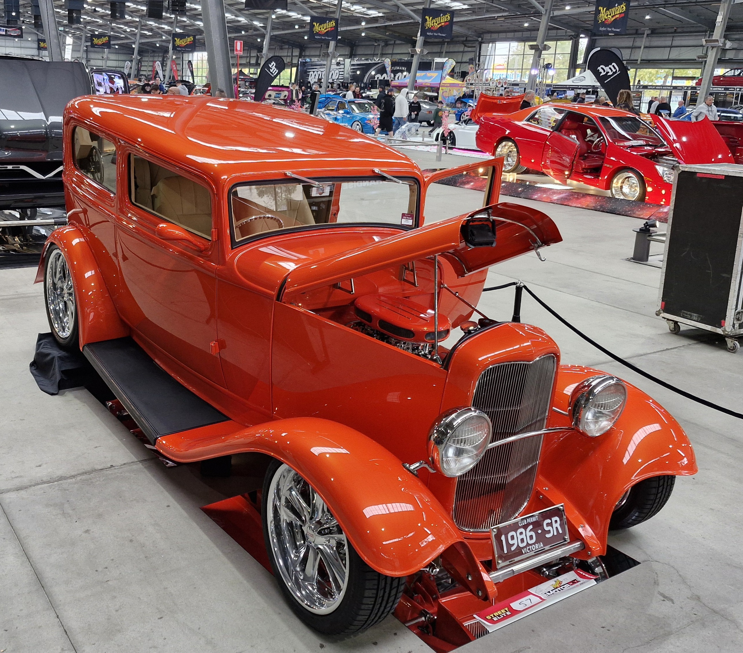 1932 FORD TUDOR HOT ROD