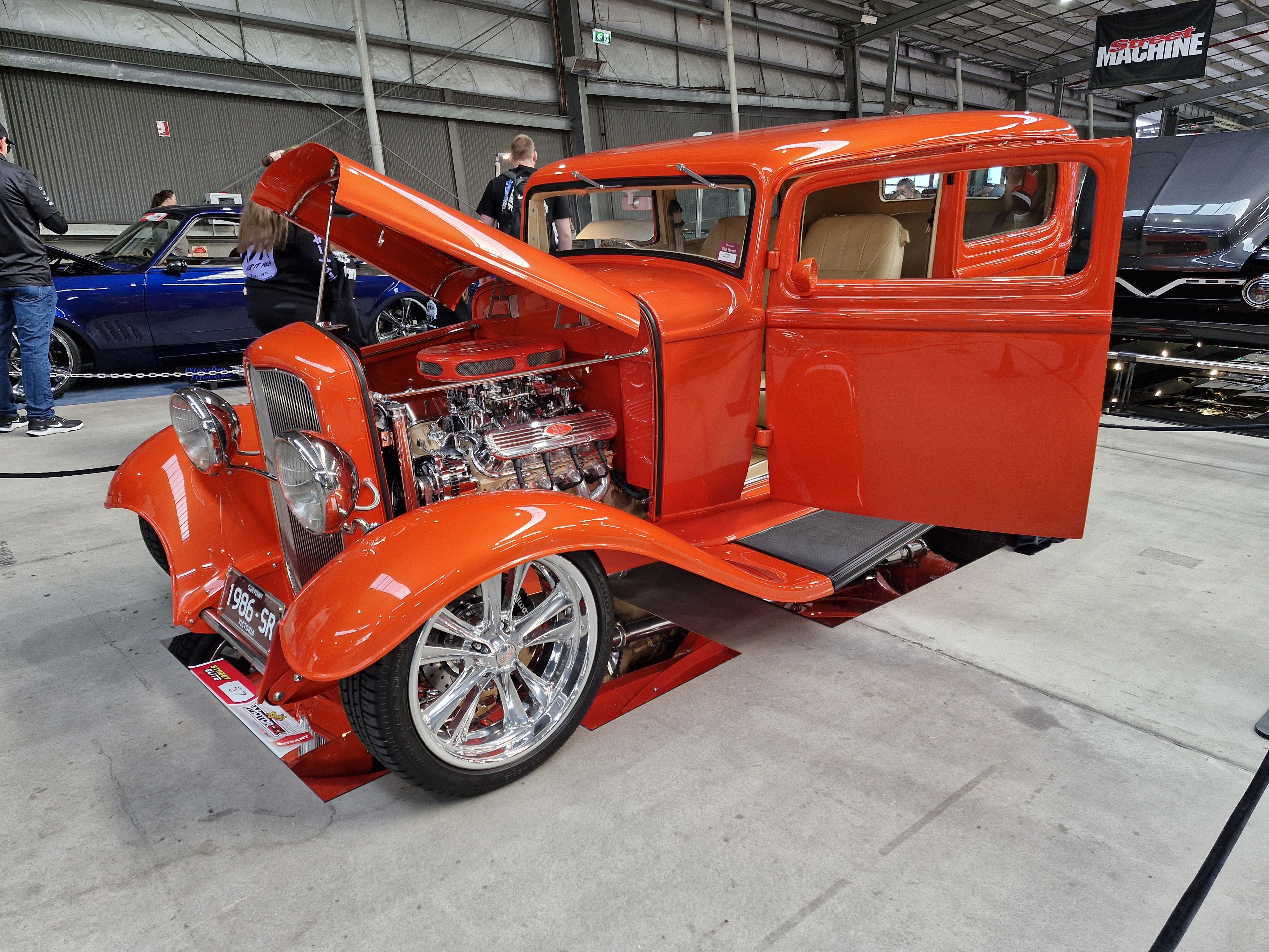 1932 FORD TUDOR HOT ROD
