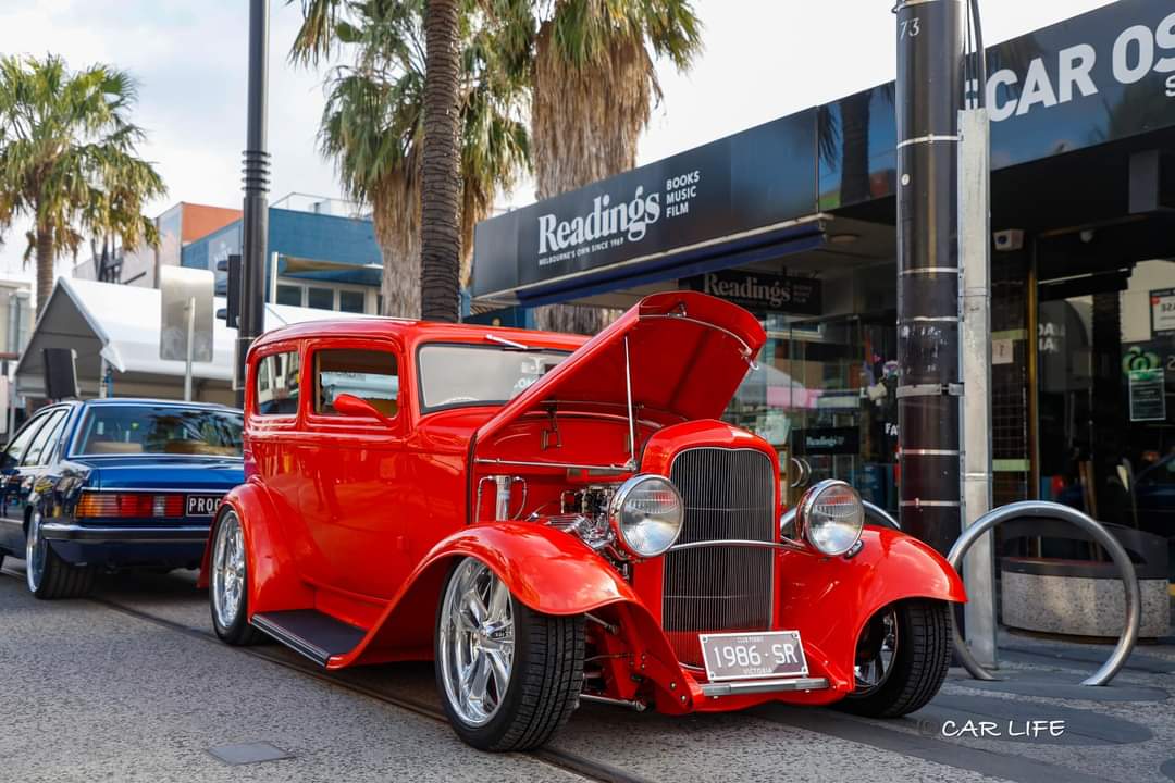 1932 FORD TUDOR HOT ROD