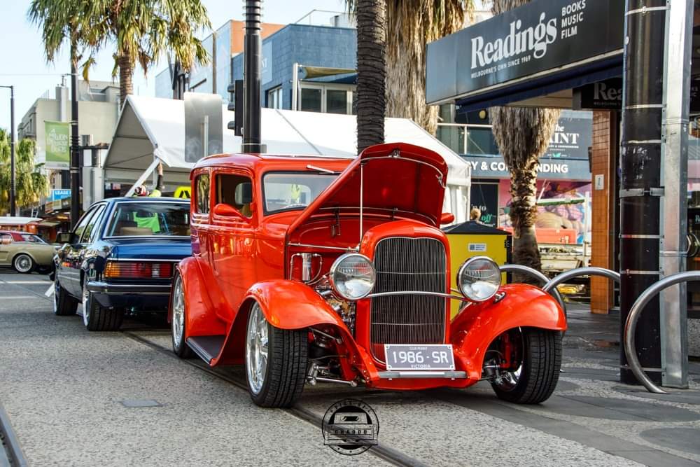 1932 FORD TUDOR HOT ROD