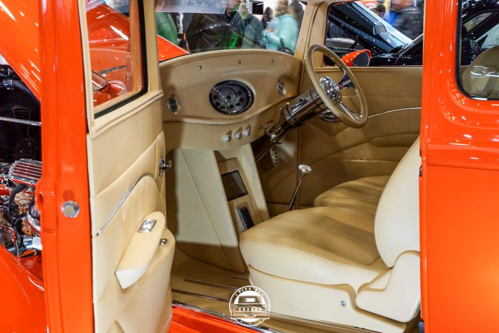 1932 FORD TUDOR HOT ROD