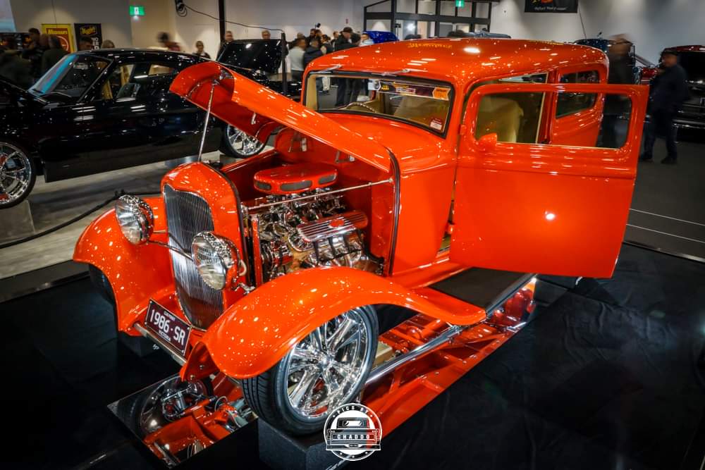 1932 FORD TUDOR HOT ROD