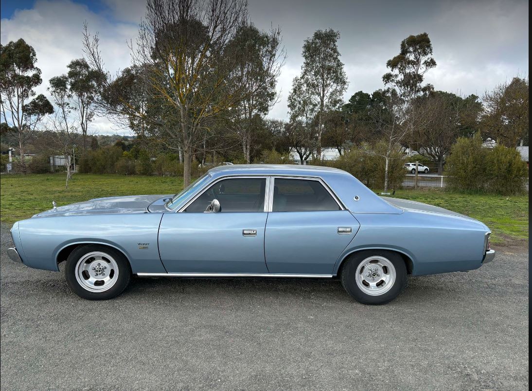 1979 CHRYSLER REGAL CM SEDAN