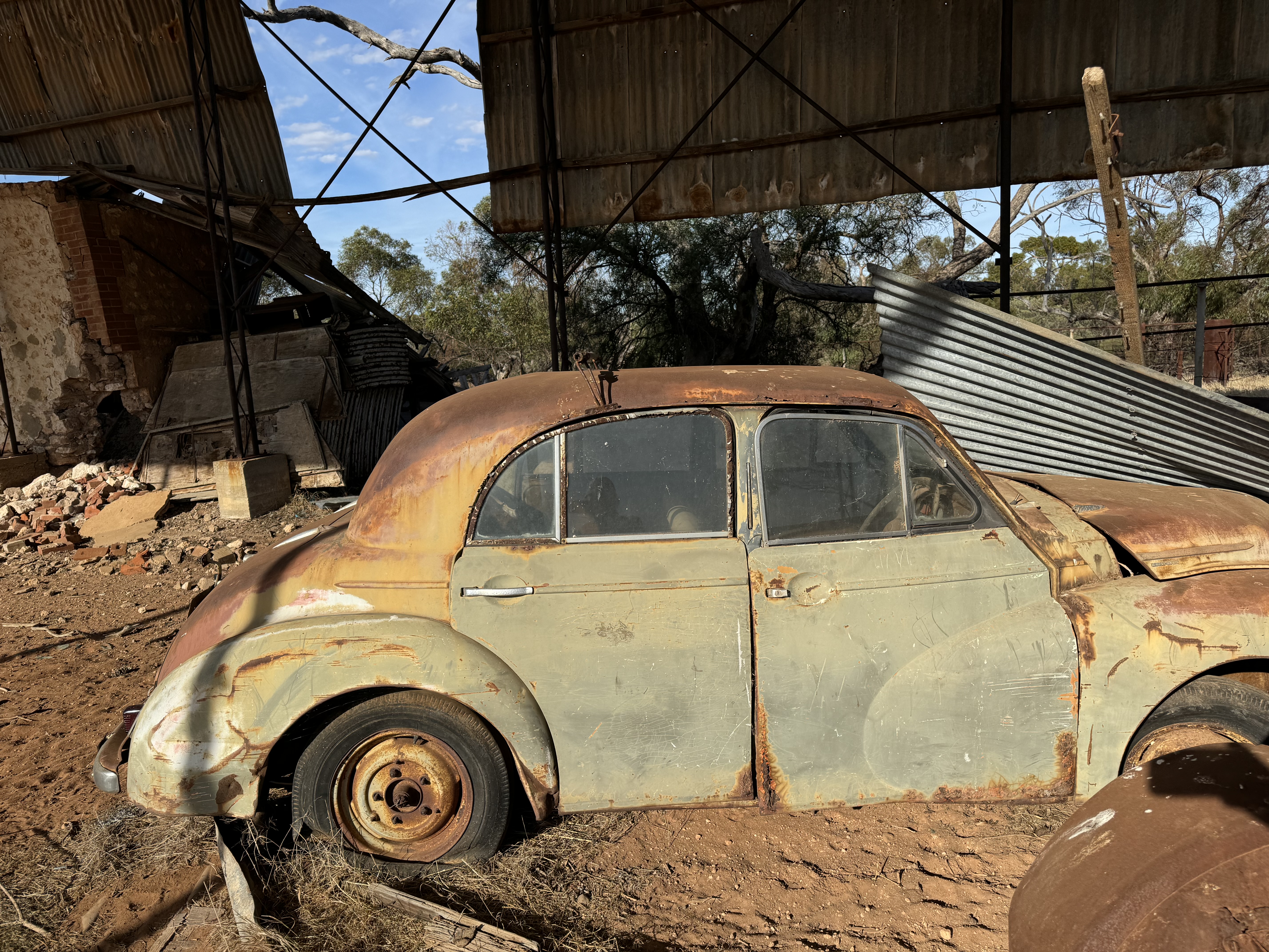 1953 MORRIS OXFORD SEDAN