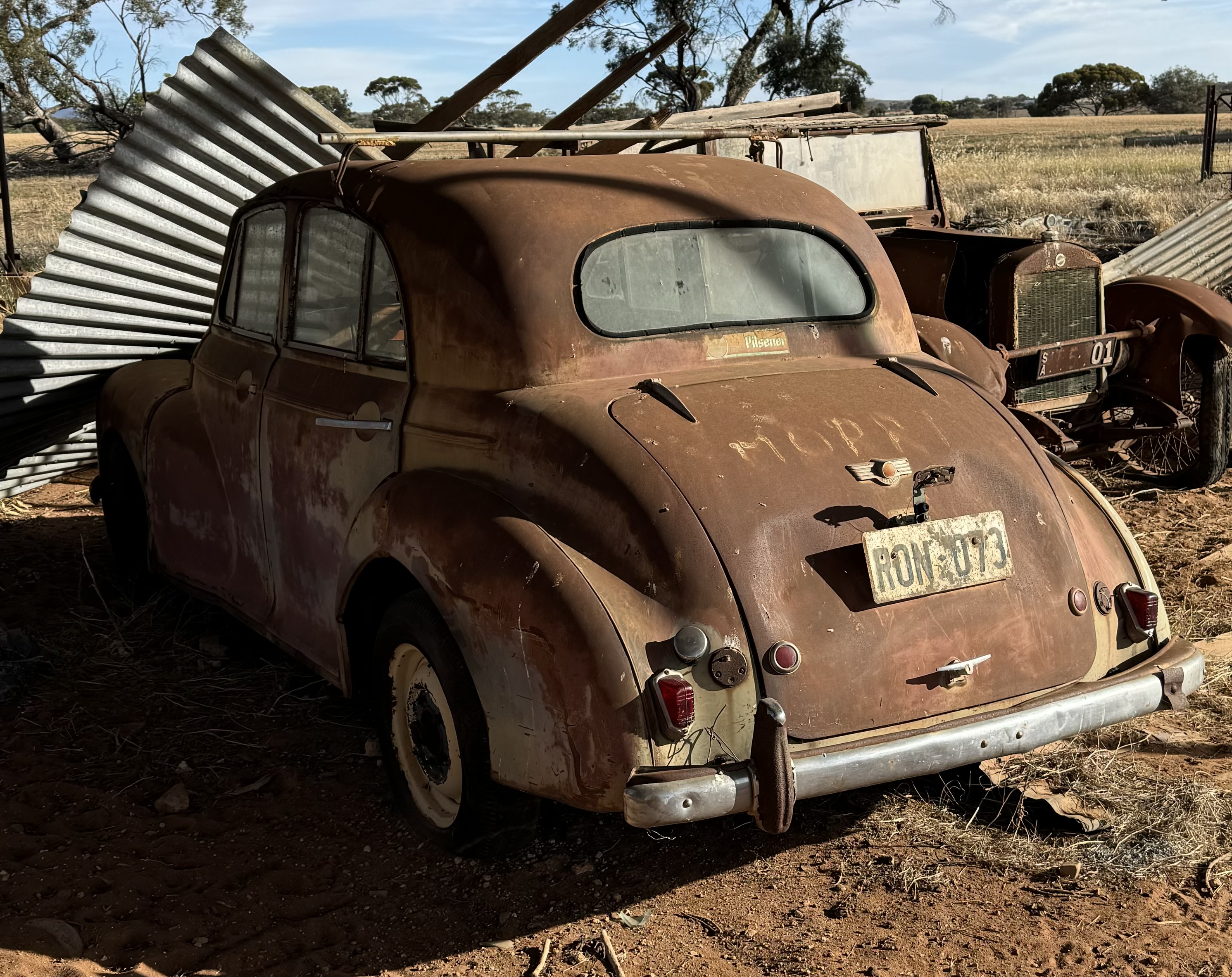 1953 MORRIS OXFORD SEDAN