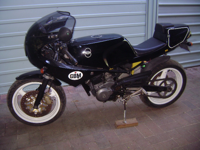 1988 GILERA SATURNO BIALBERO 350CC SINGLE ROAD