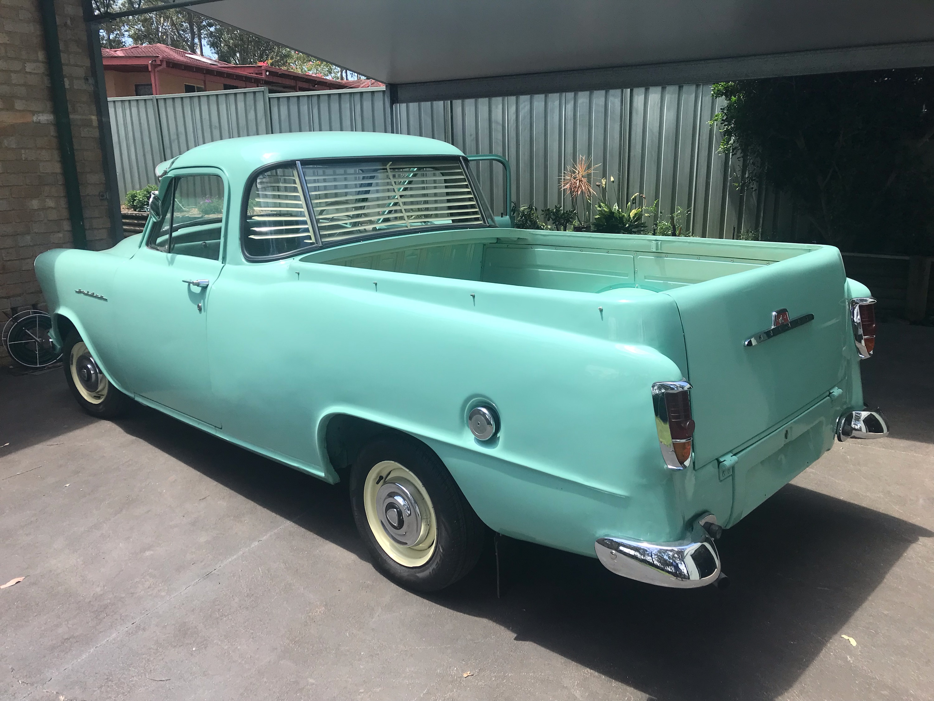 1957 HOLDEN FE STANDARD UTILITY