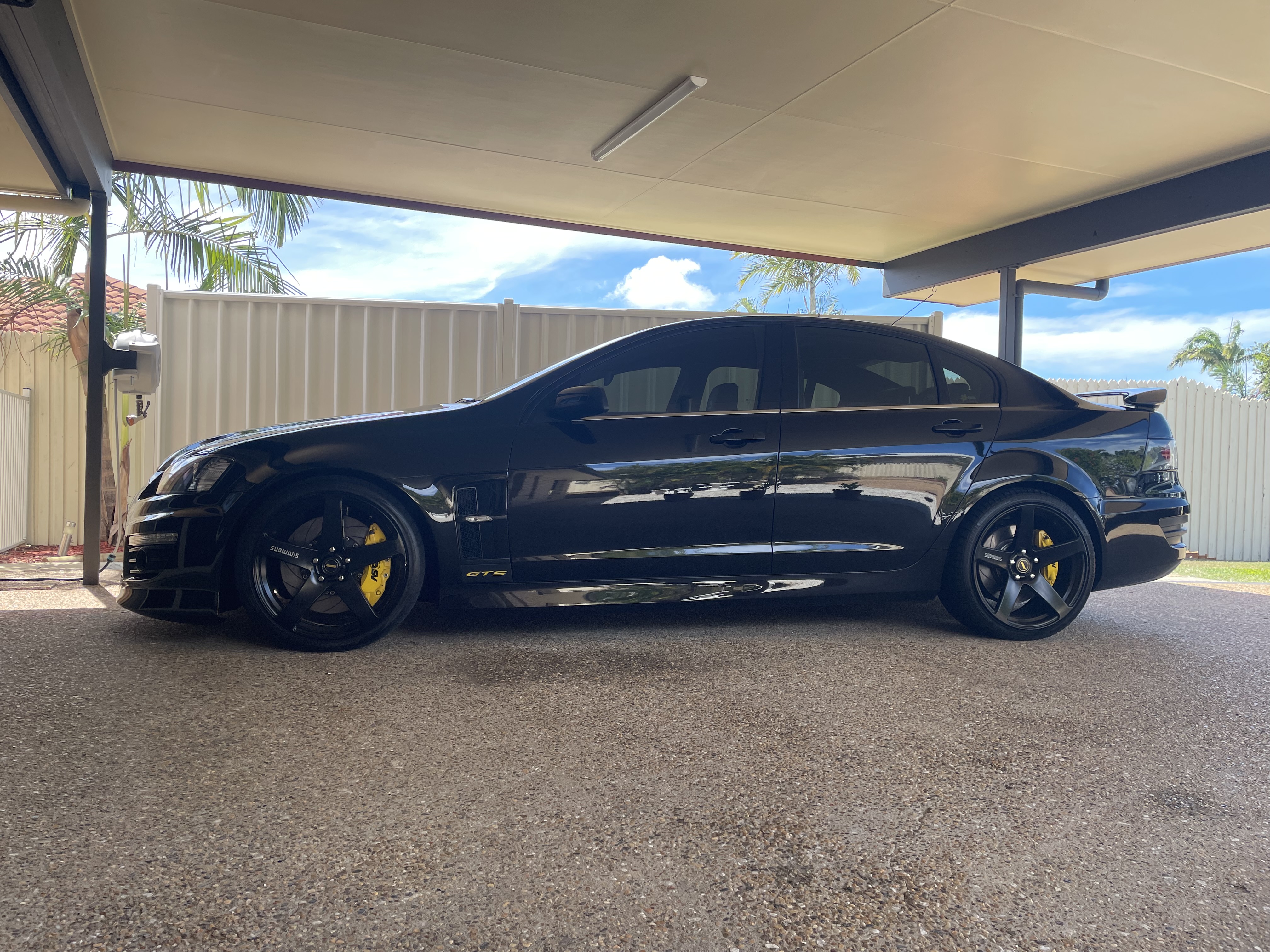 2012 HSV GTS E3 MY12.5 25TH ANNIVERSARY 6 SP MANUAL 4D SEDAN