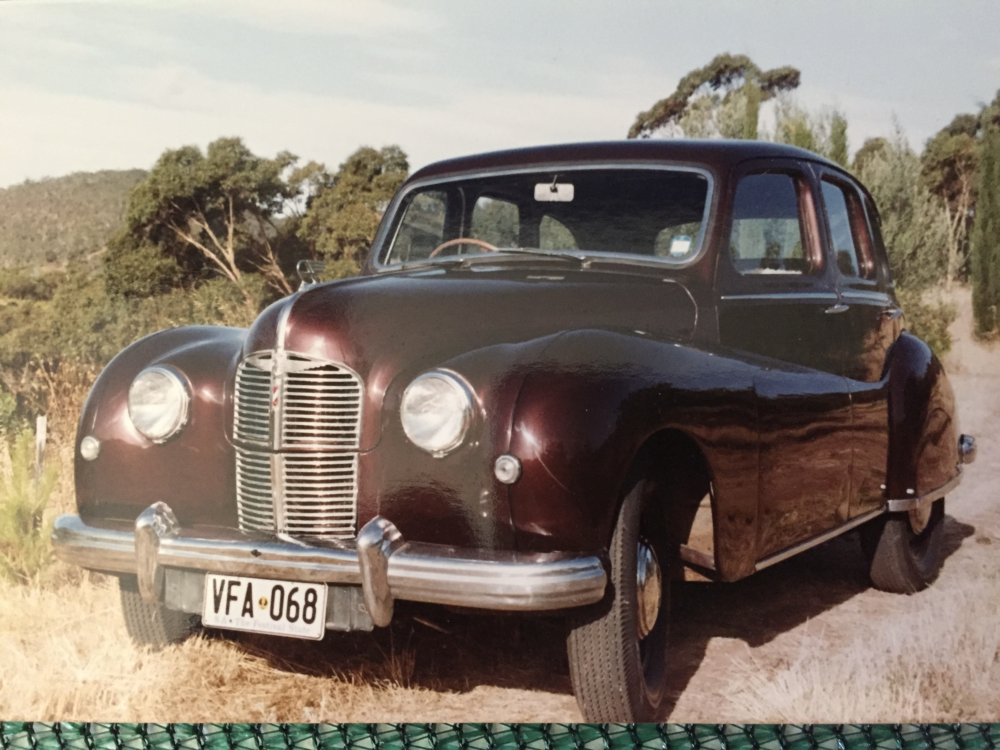 1949 AUSTIN A70 HAMPSHIRE SEDAN