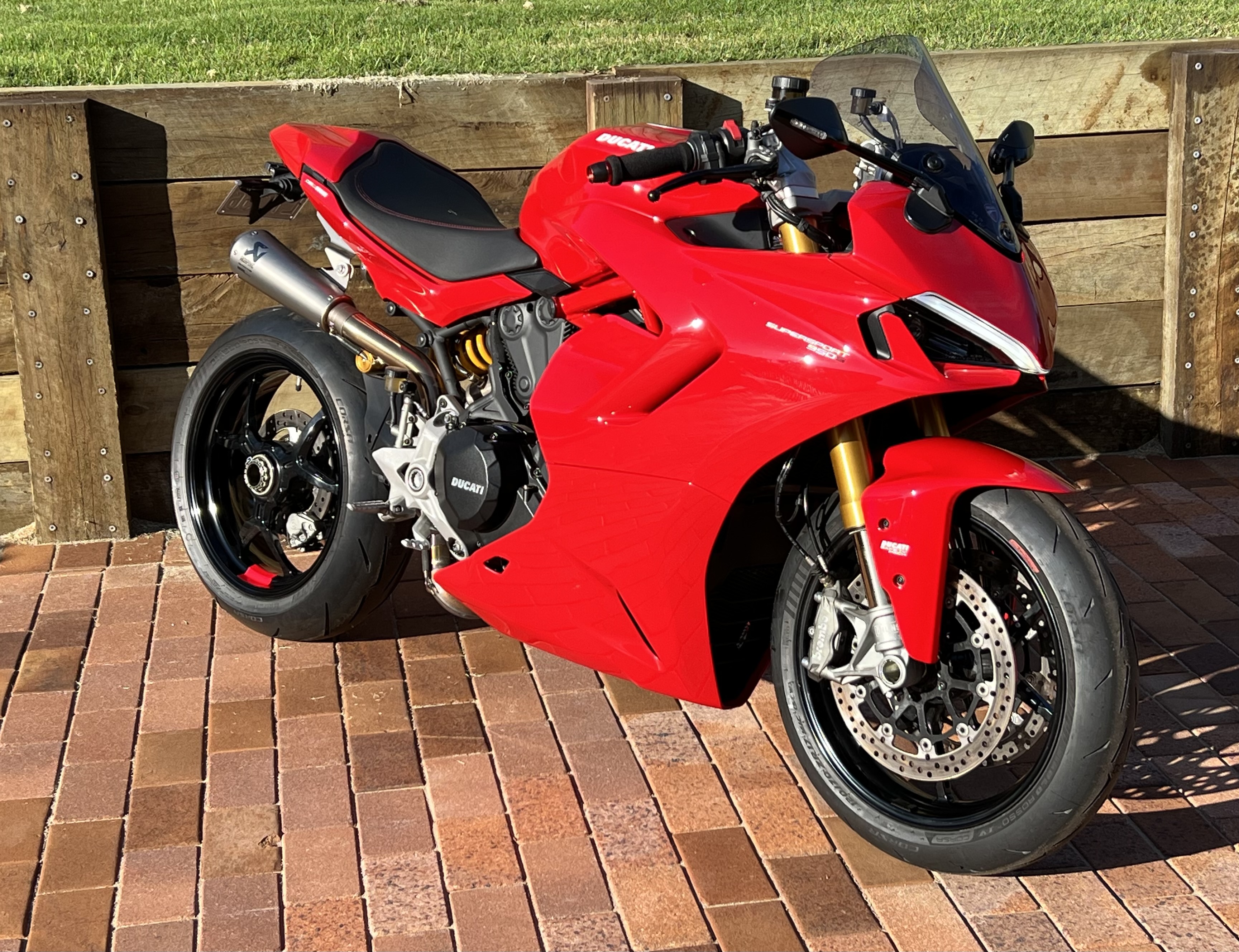 2023 DUCATI SUPERSPORT 950 S SPORTS