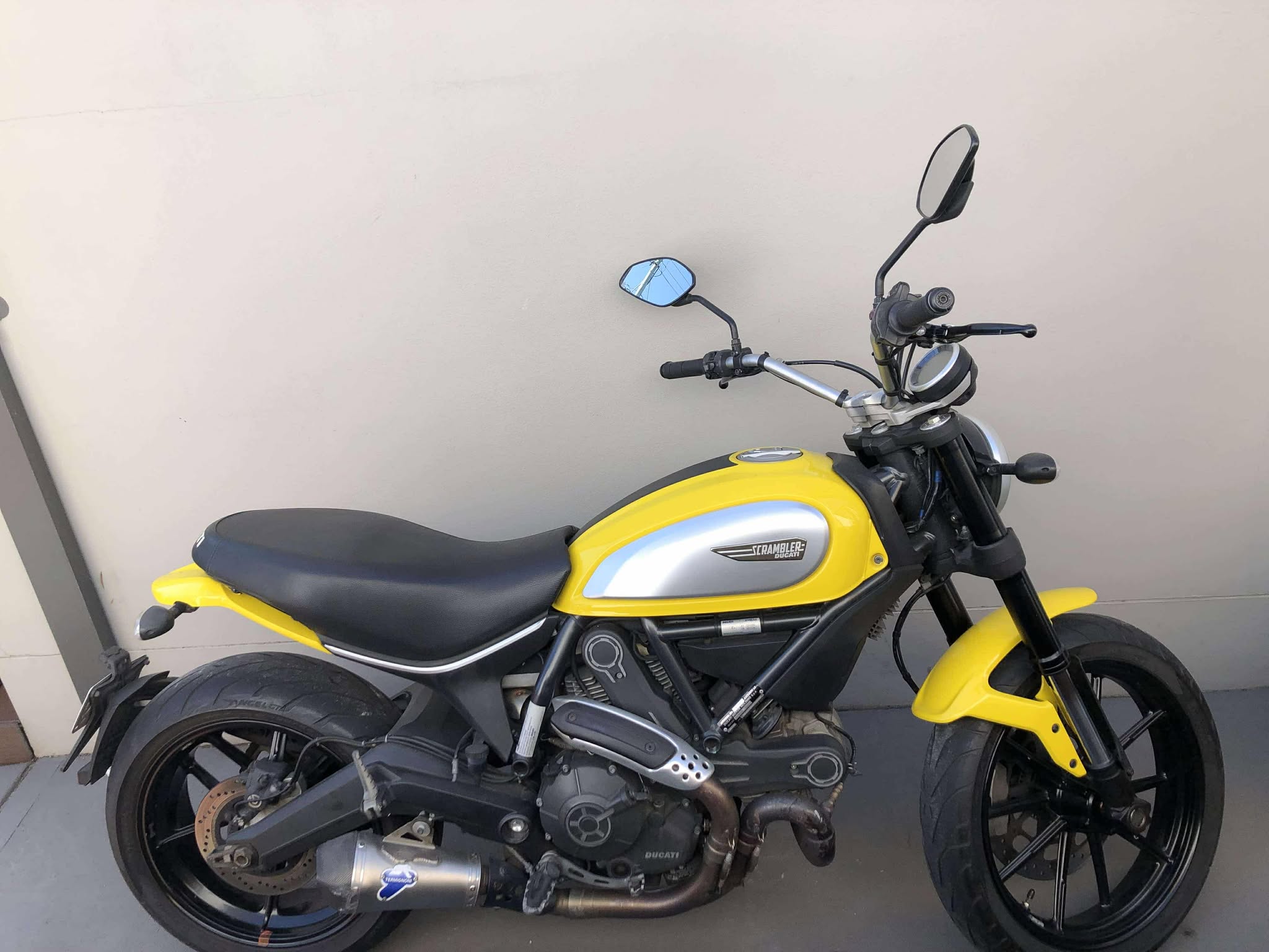 2015 DUCATI SCRAMBLER ICON SPORTS