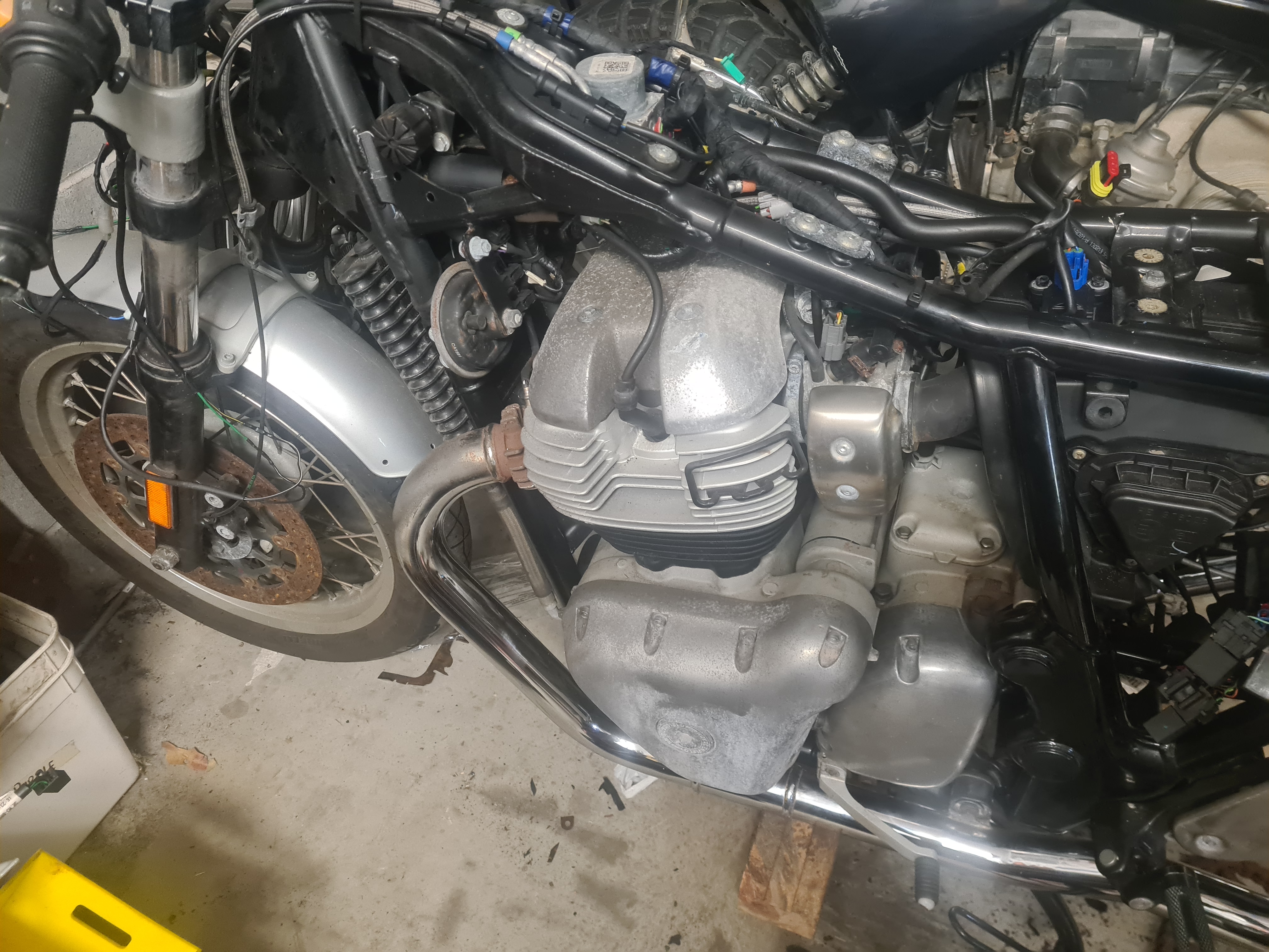 2020 ROYAL ENFIELD CLASSIC 650 ROAD 