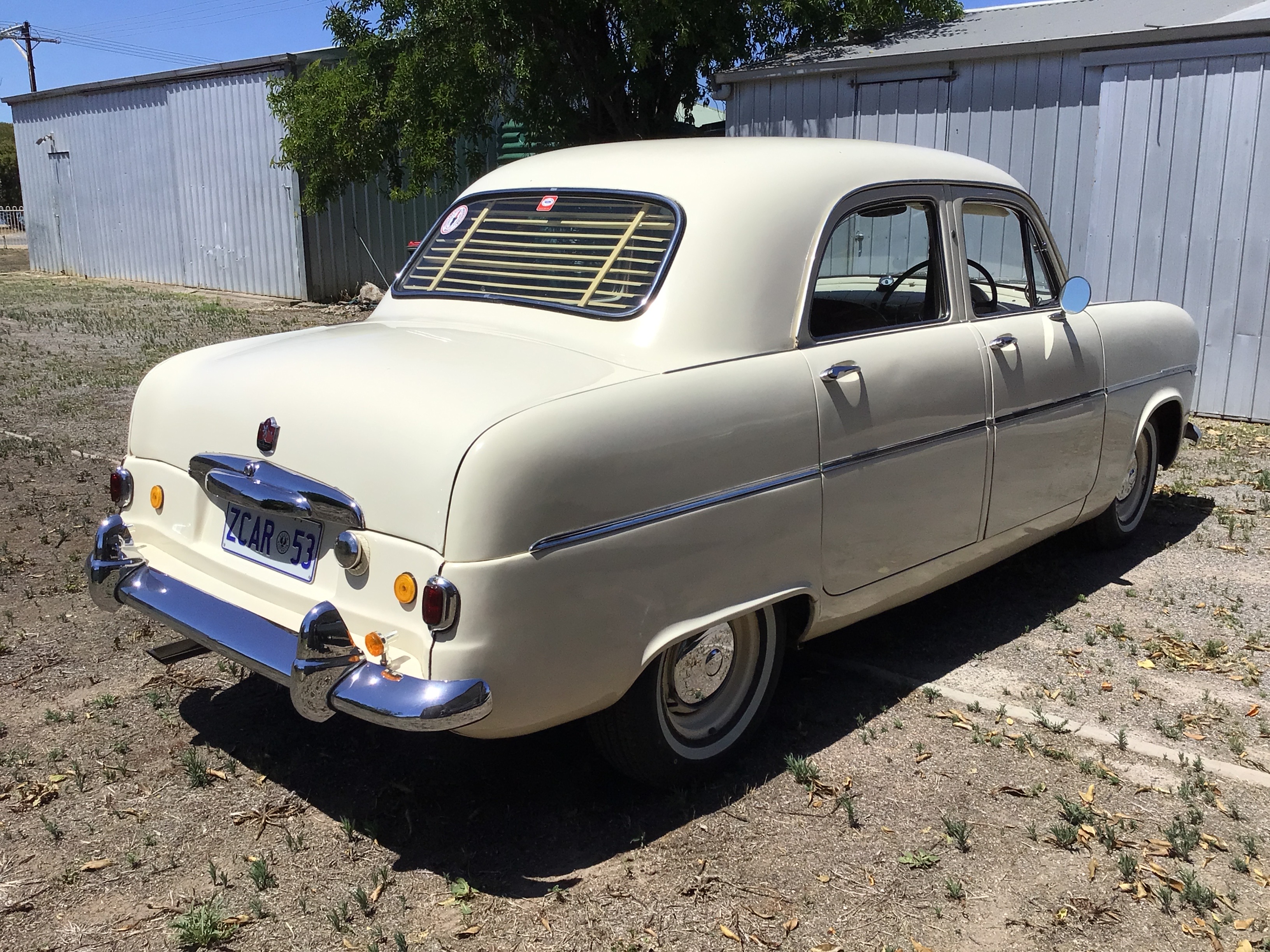 1953 FORD ZEPHYR MK1 CLASSIC MANUAL SEDAN
