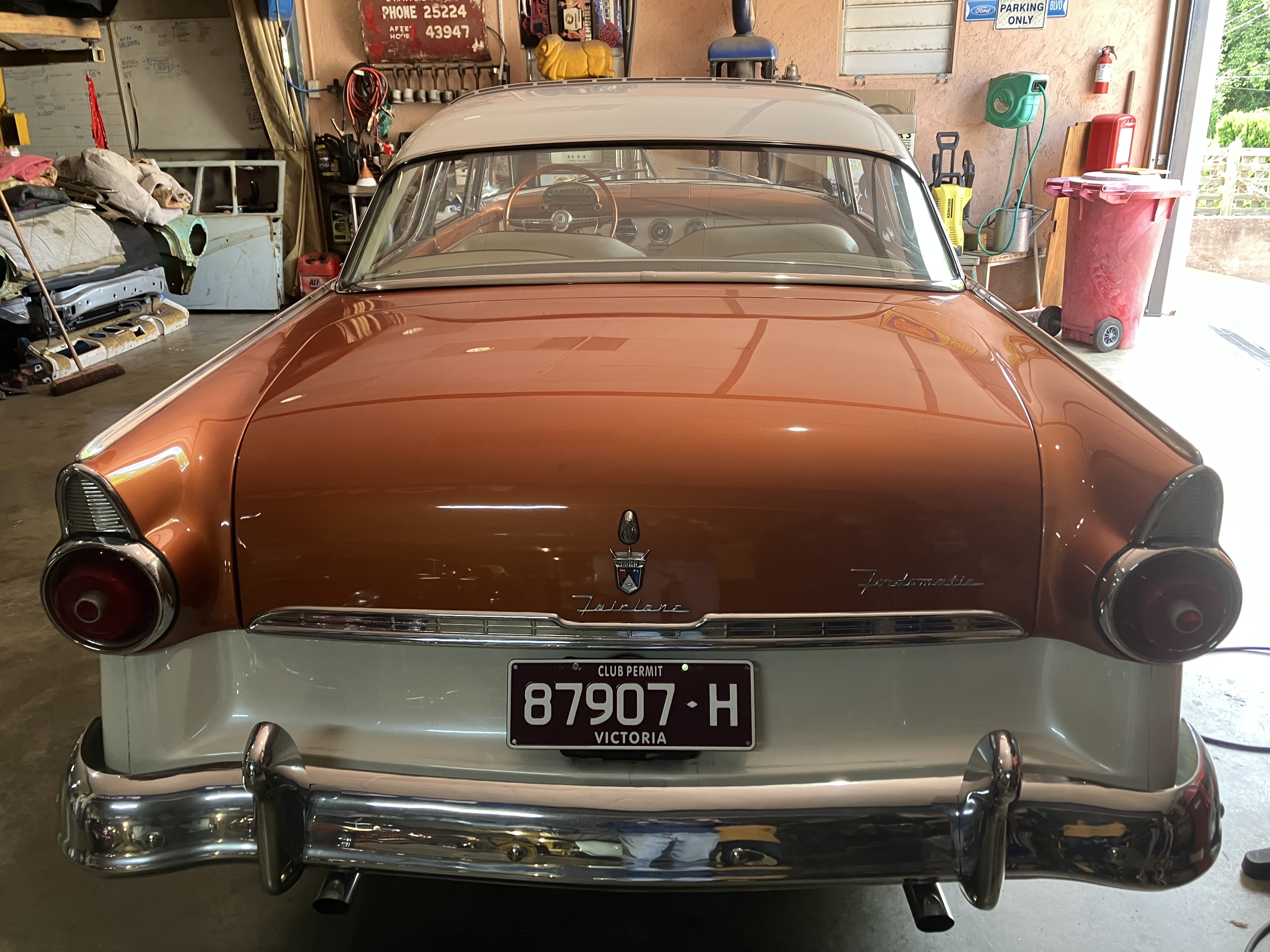 1955 FORD CROWN VICTORIA SEDAN