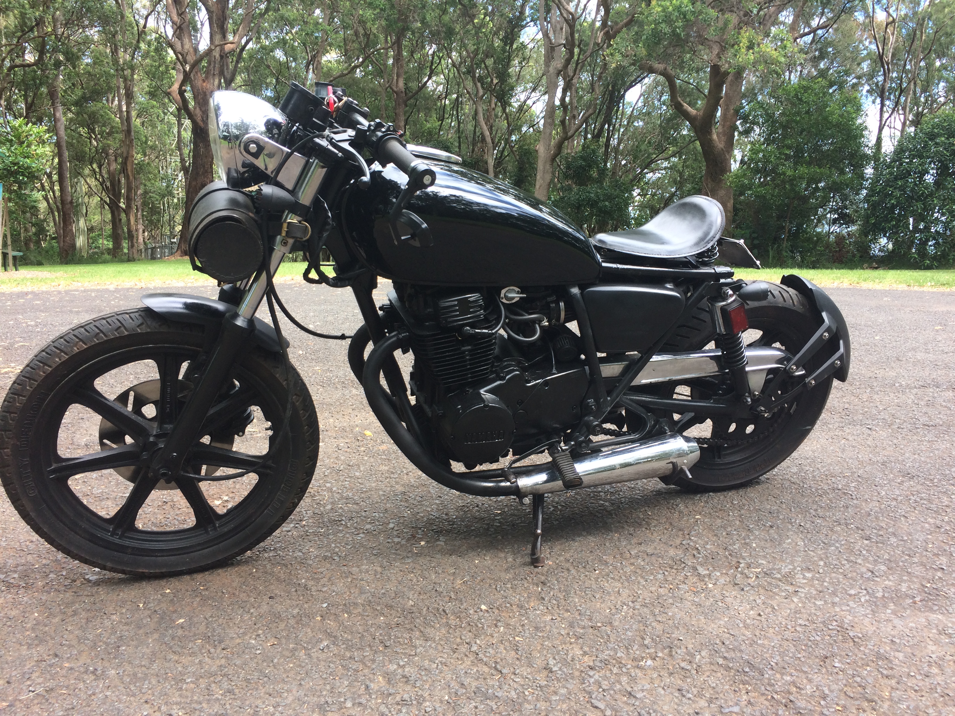 1981 YAMAHA XS250 ROAD