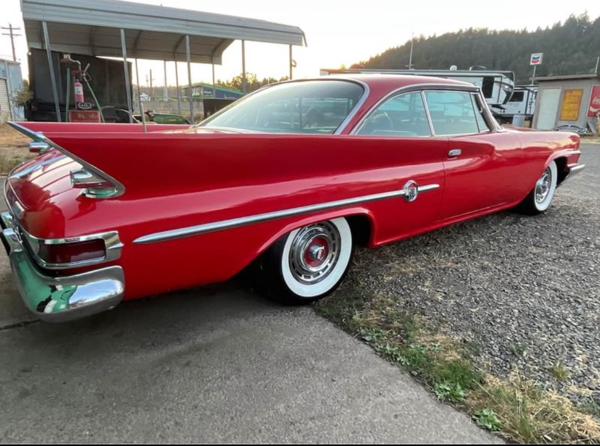 1961 CHRYSLER 300G COUPE