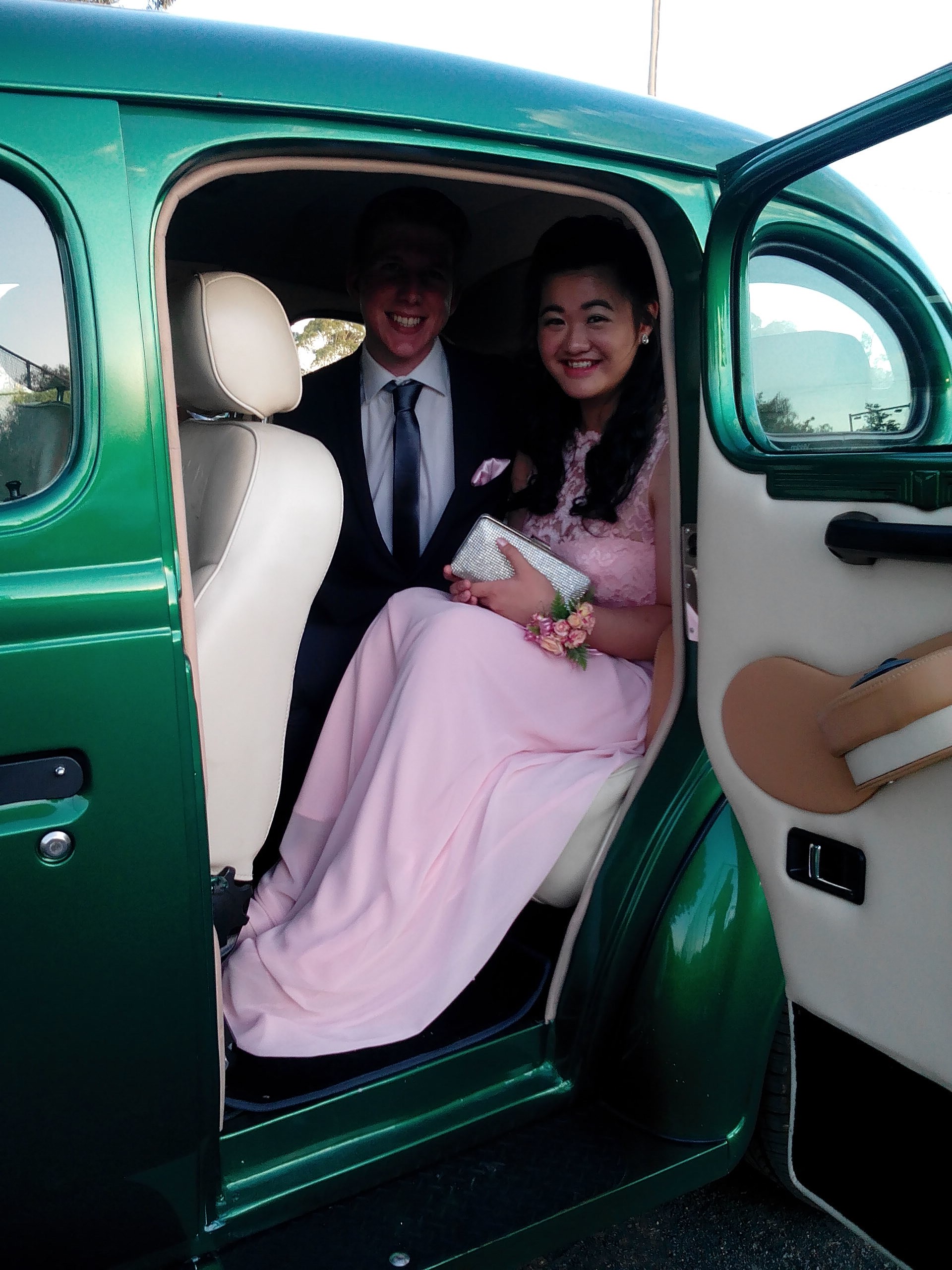 1937 CHRYSLER ROYAL RODDED SEDAN