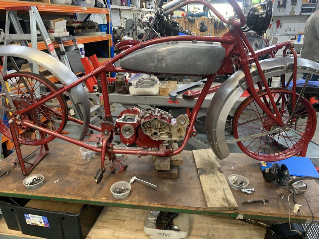 1927 INDIAN 61" CHIEF ROAD