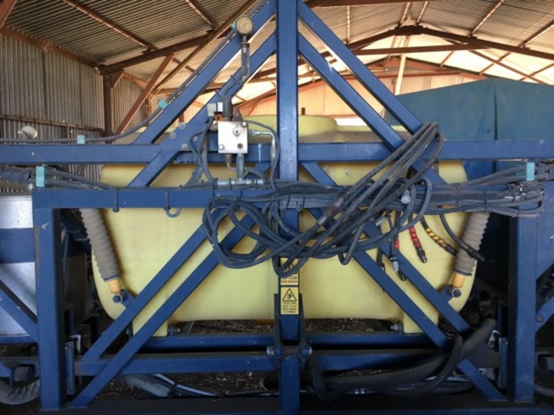 2009 Hayes 24m Sprayer