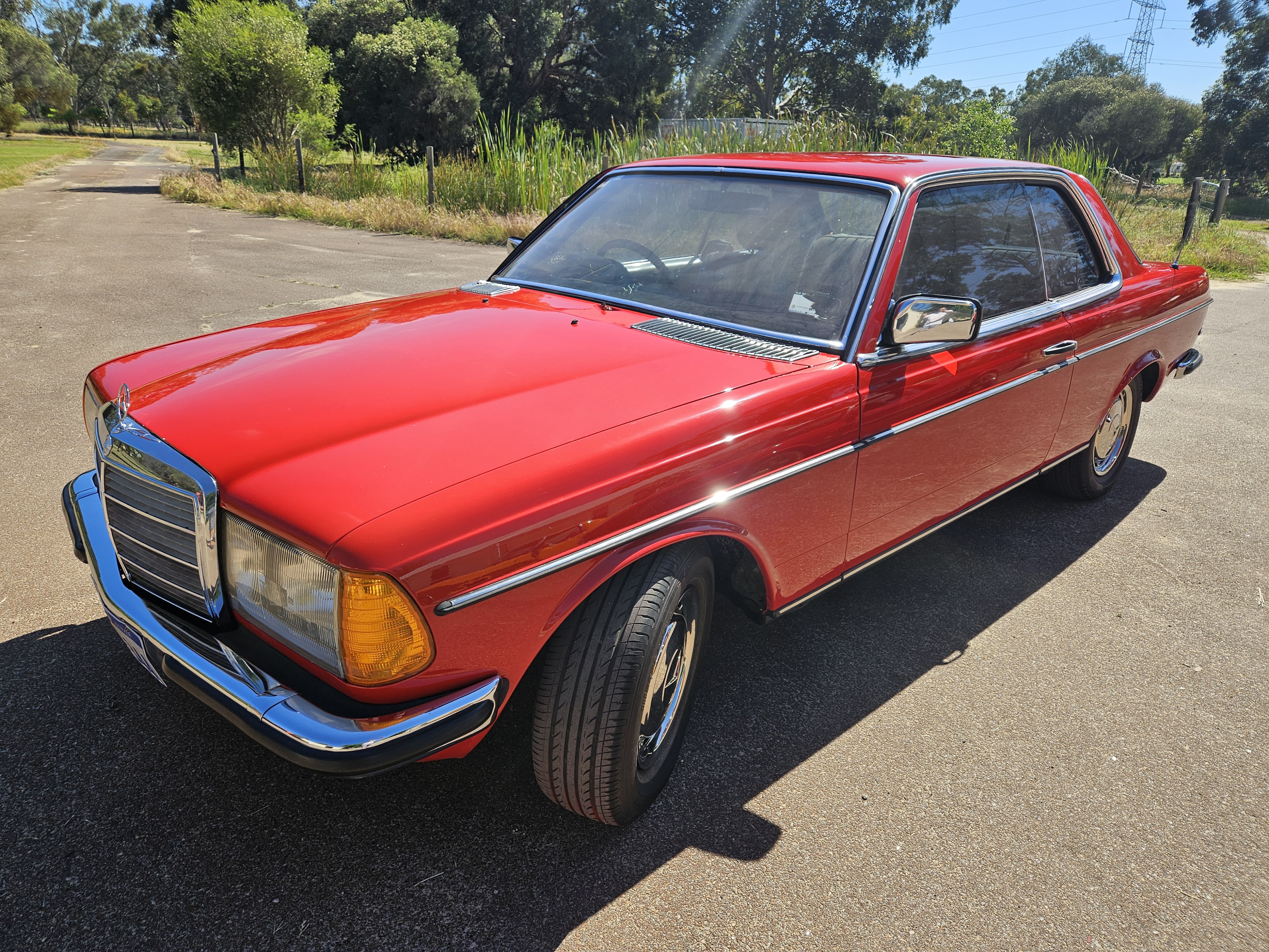 1978 MERCEDES-BENZ 280 W123 CE 4 SP AUTOMATIC 2D COUPE