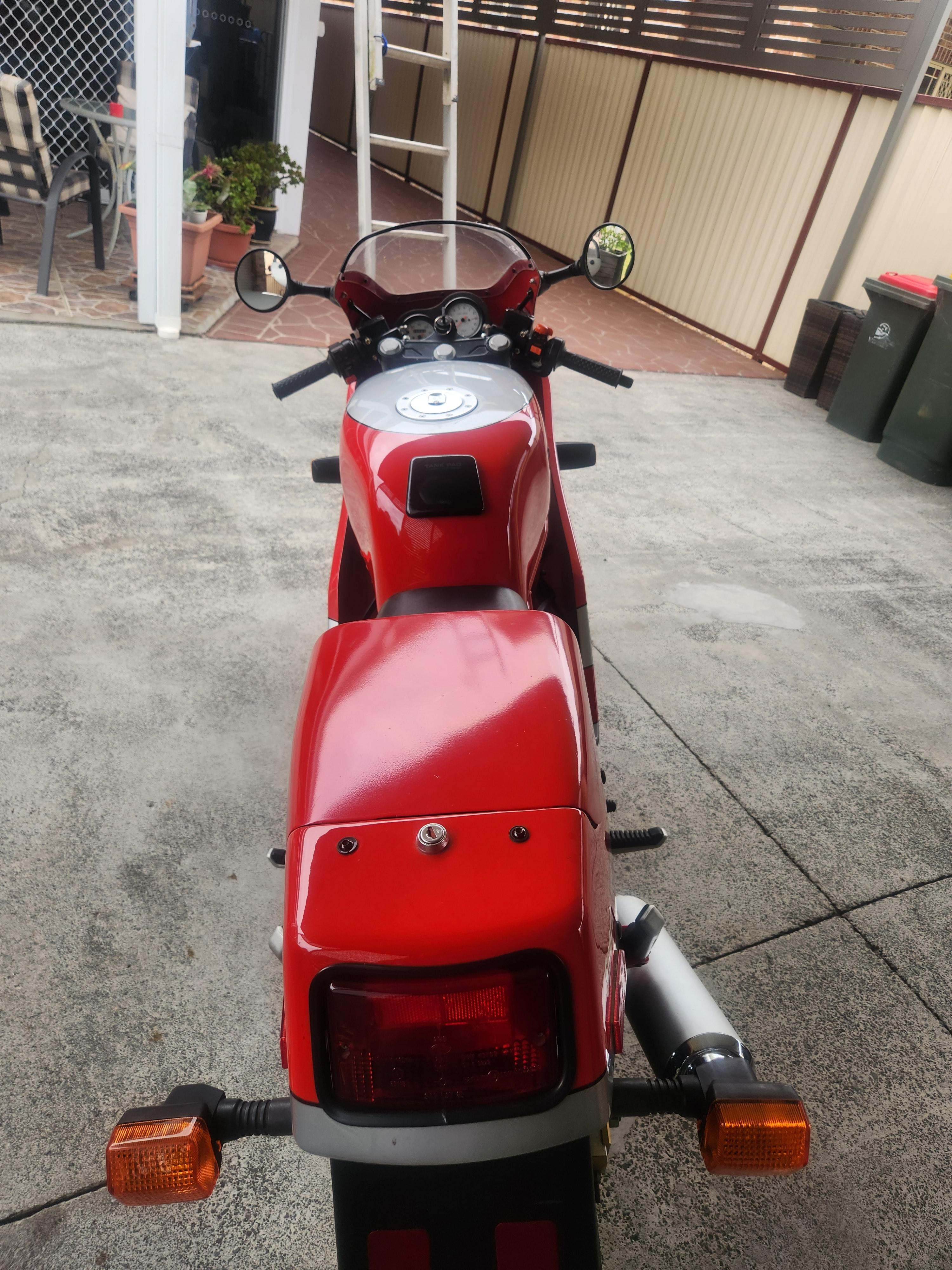 1990 DUCATI 750SS SPORTS