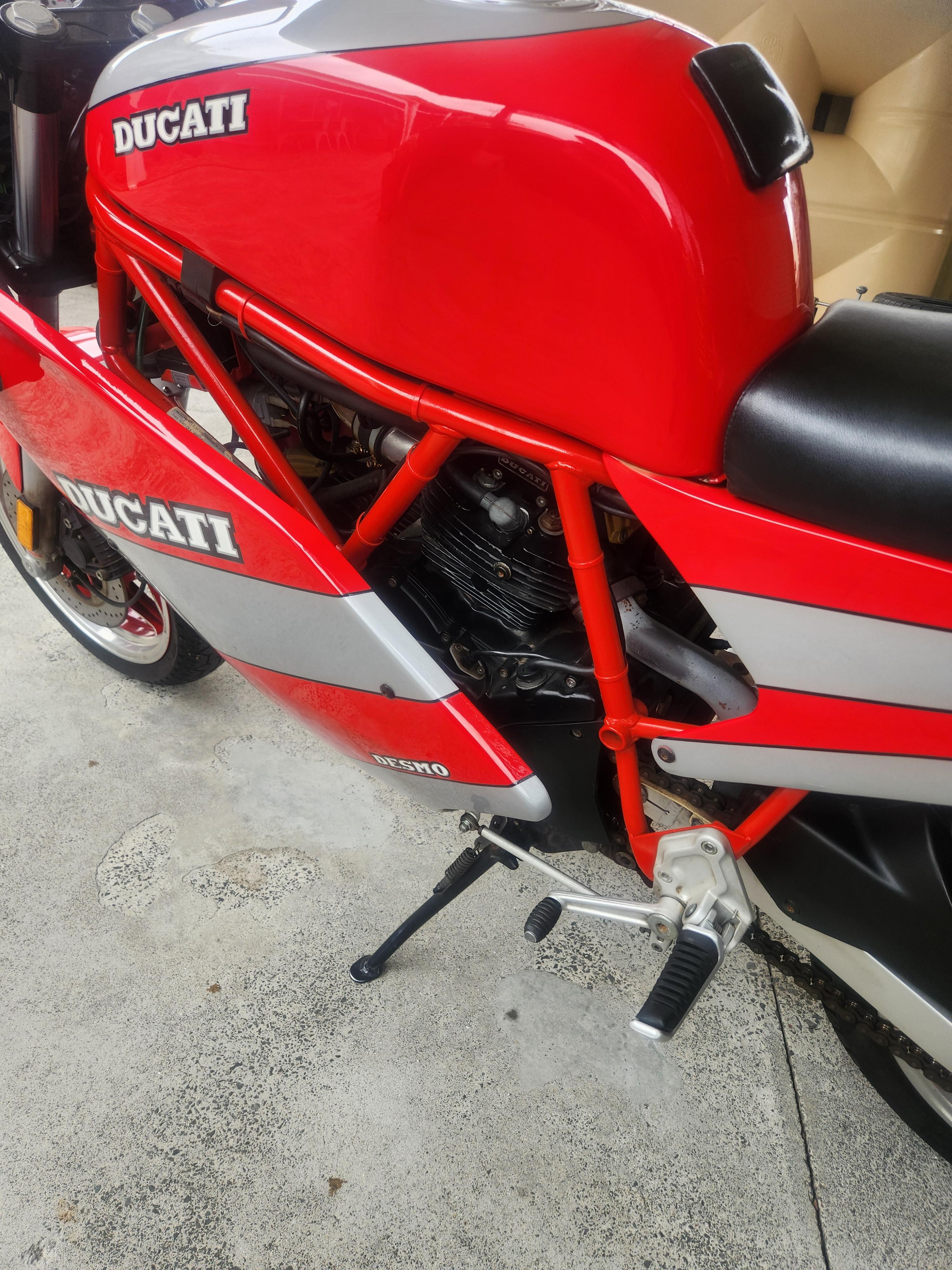 1990 DUCATI 750SS SPORTS
