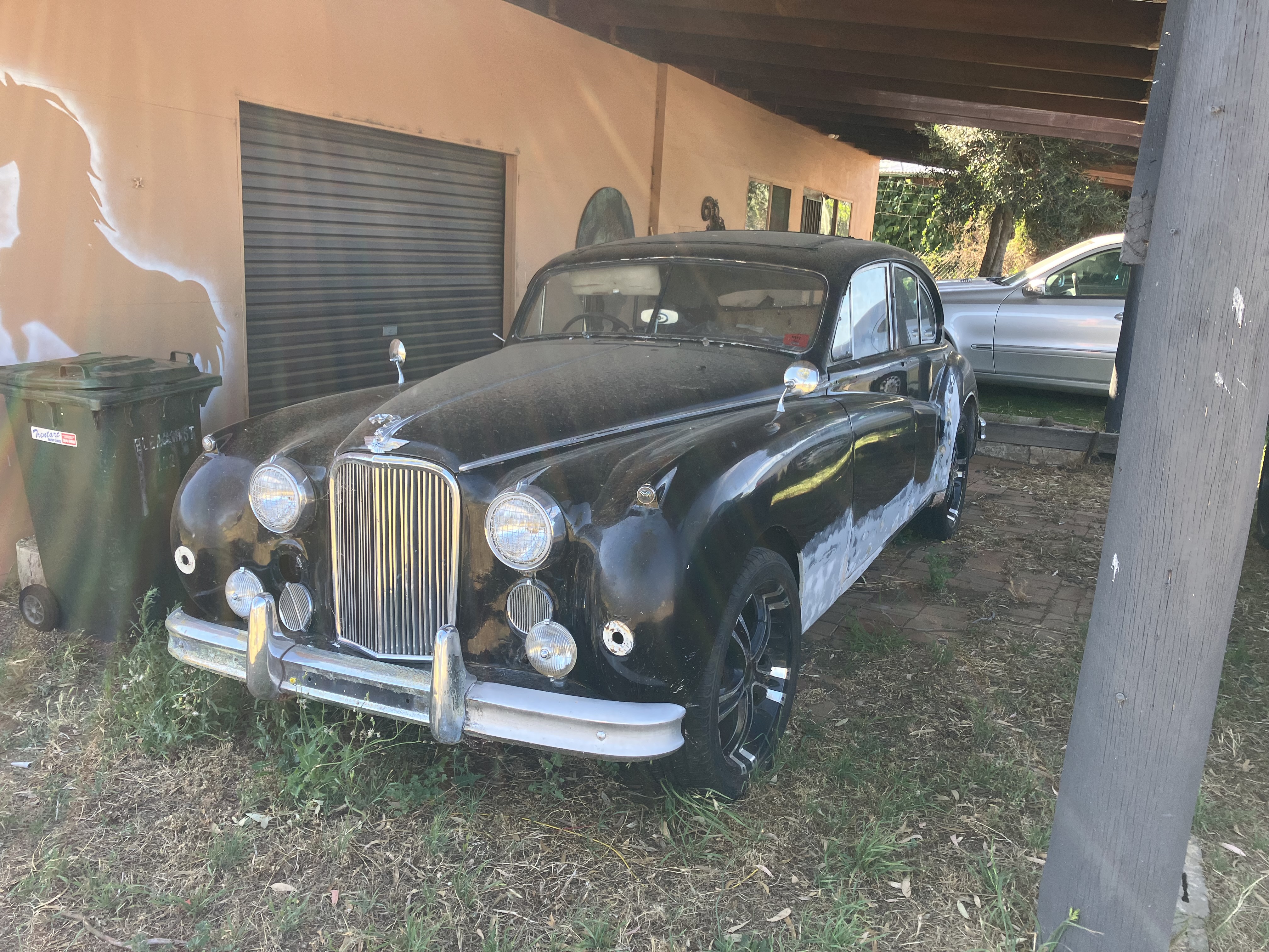 1955 JAGUAR TYPE M MK VII SEDAN