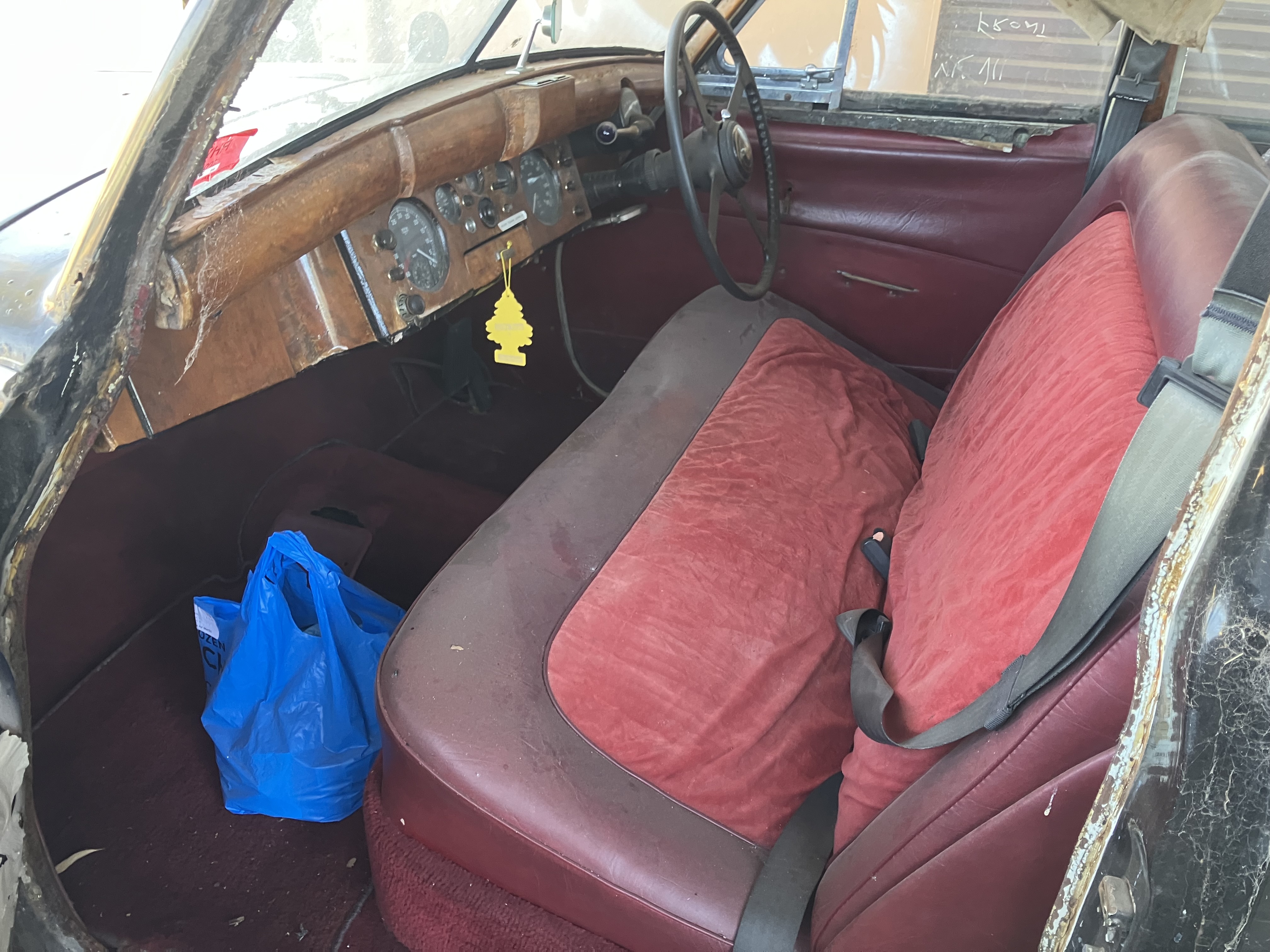 1955 JAGUAR MK VII SEDAN