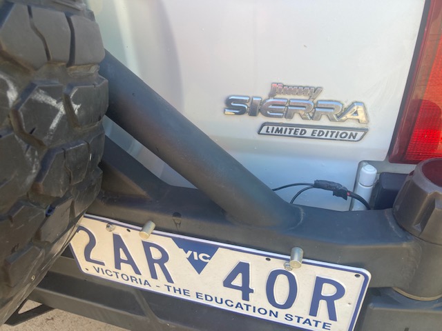 2014 SUZUKI JIMNY MY15 5 SP MANUAL 4x4 2D WAGON