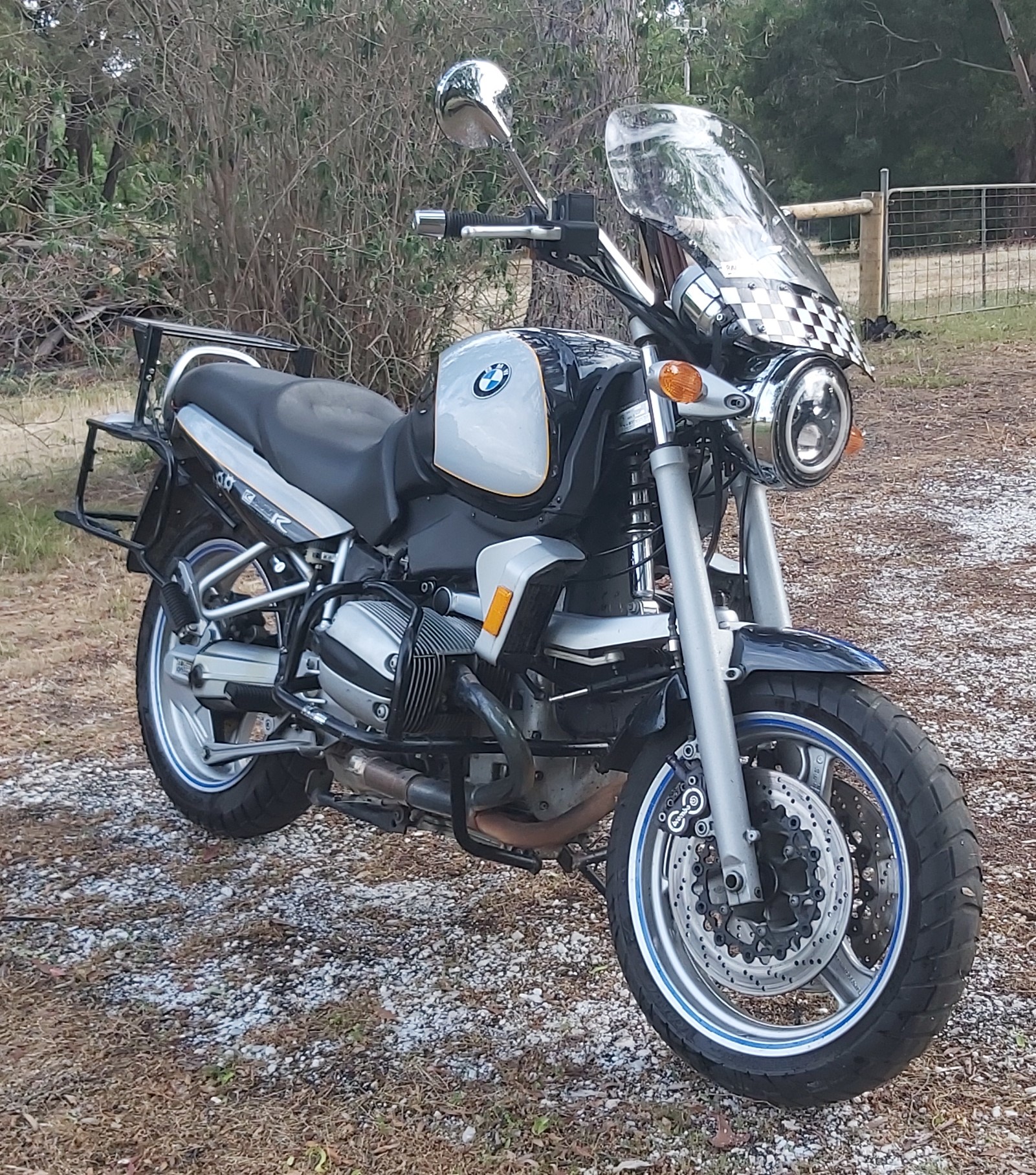 2000 BMW R850R ROAD 