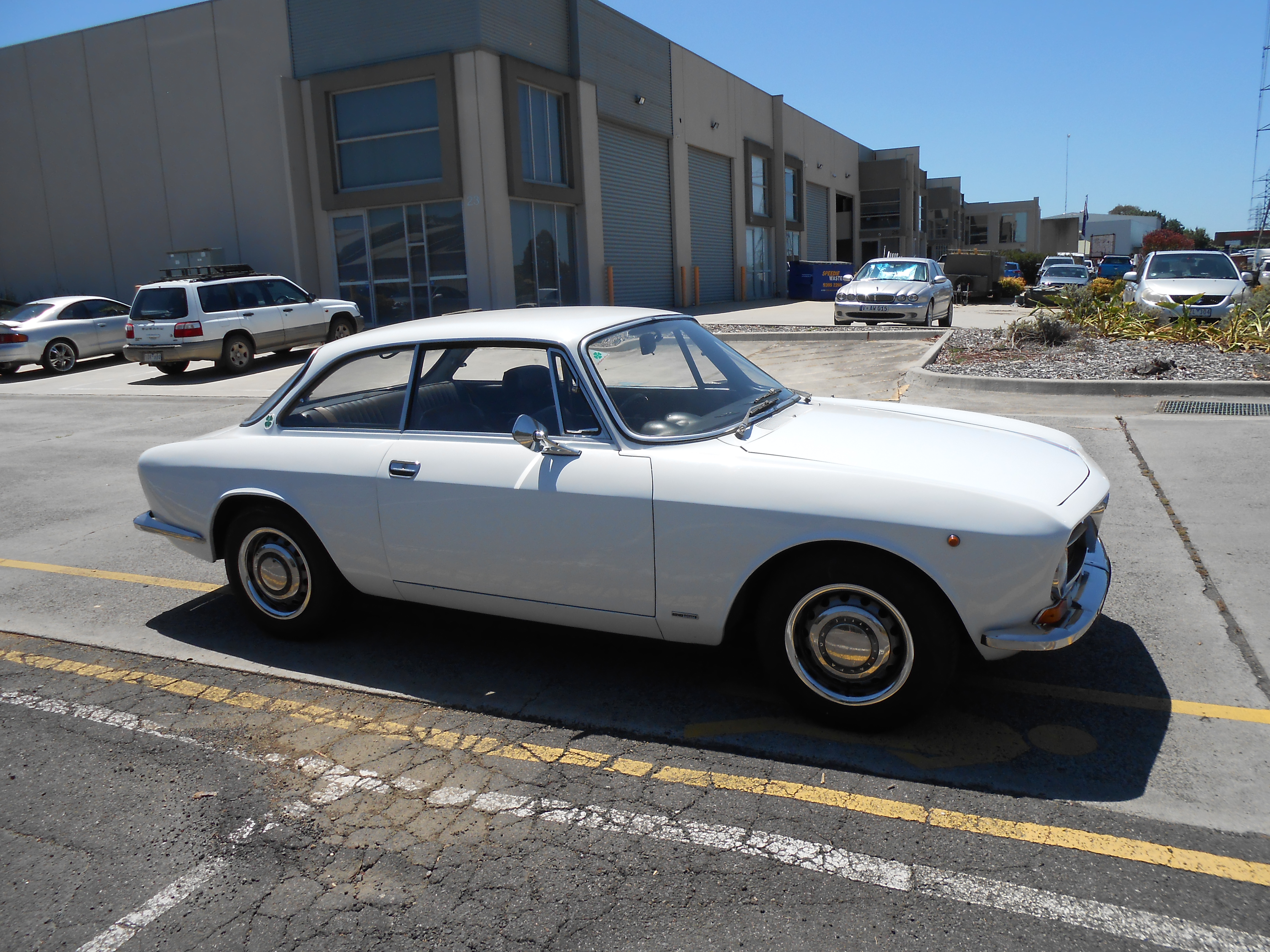 1971 ALFA ROMEO GT JUNIOR 1300 5 SP MANUAL 2D COUPE 