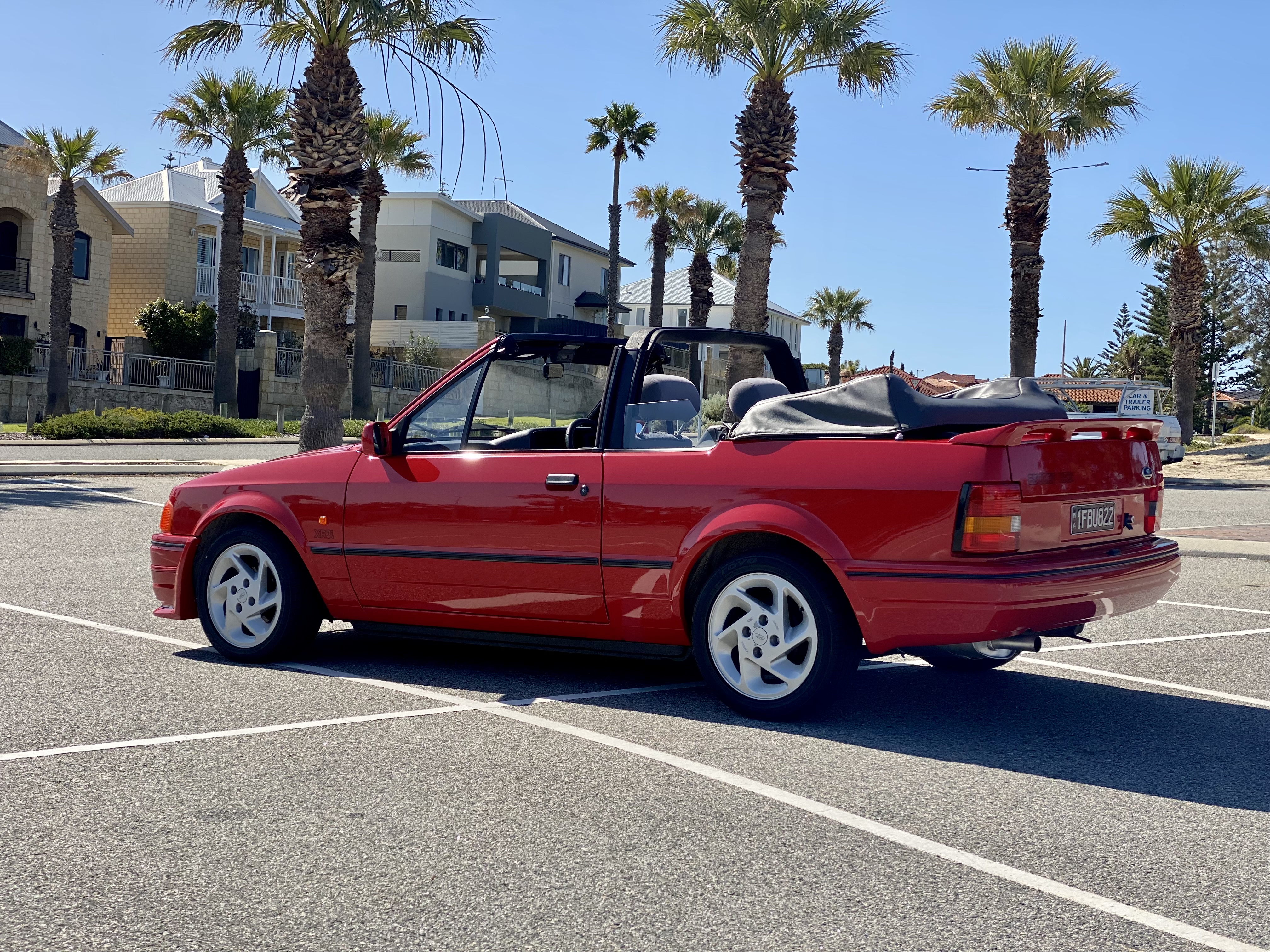 1989 FORD ESCORT XR3i CABRIOLET