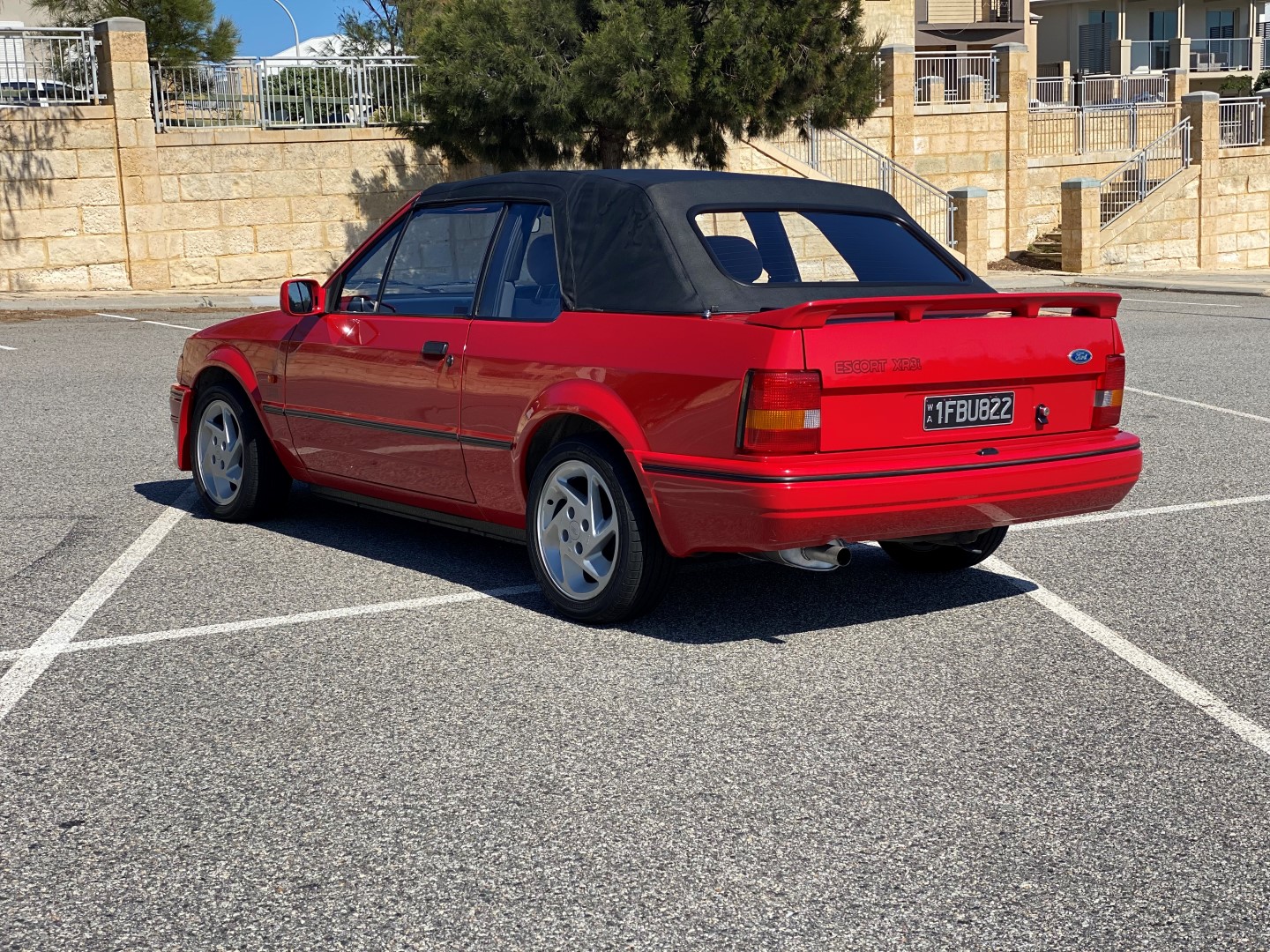 1989 FORD ESCORT XR3i CABRIOLET