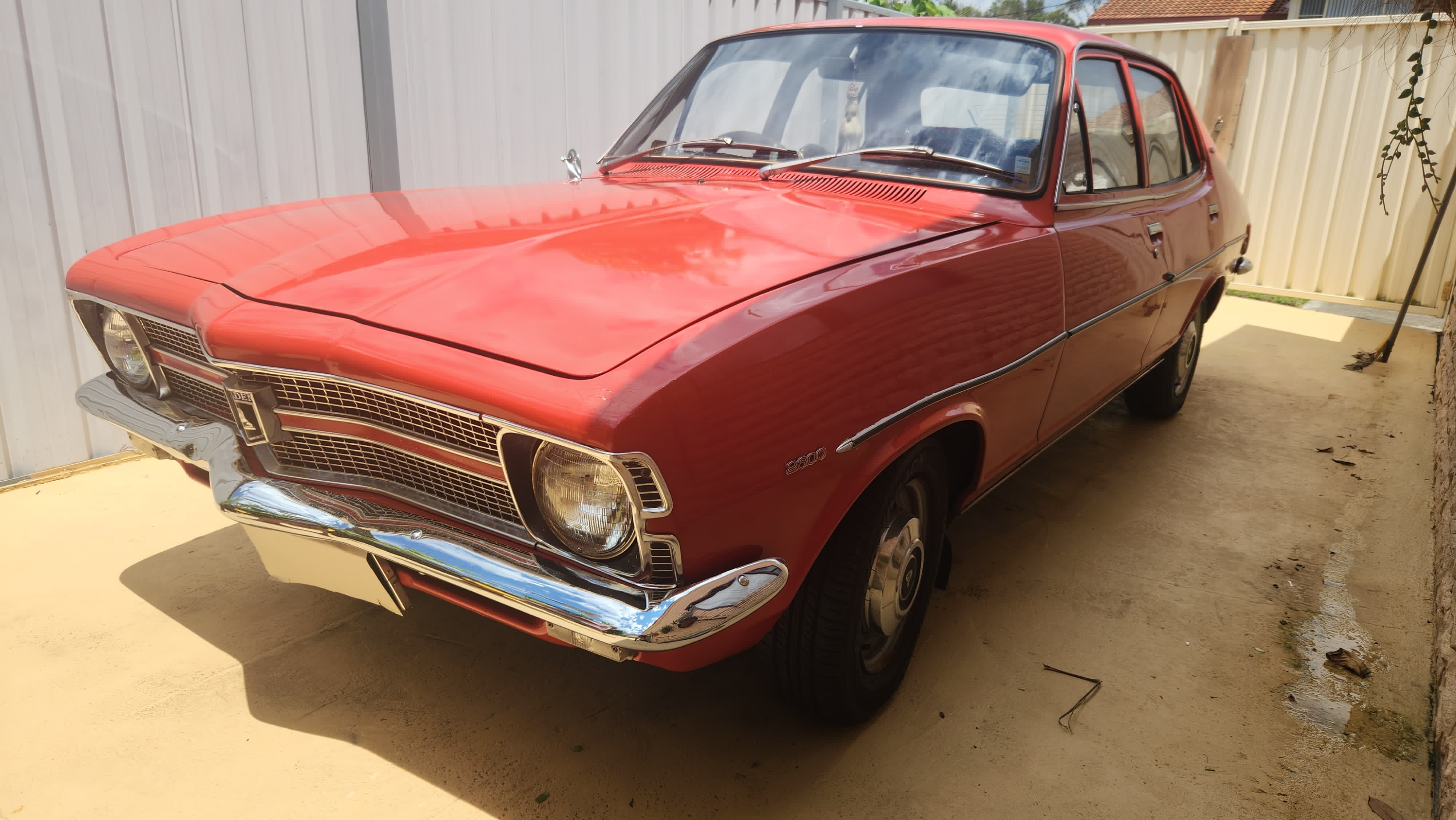 1971 HOLDEN TORANA LC 2600 SL SEDAN
