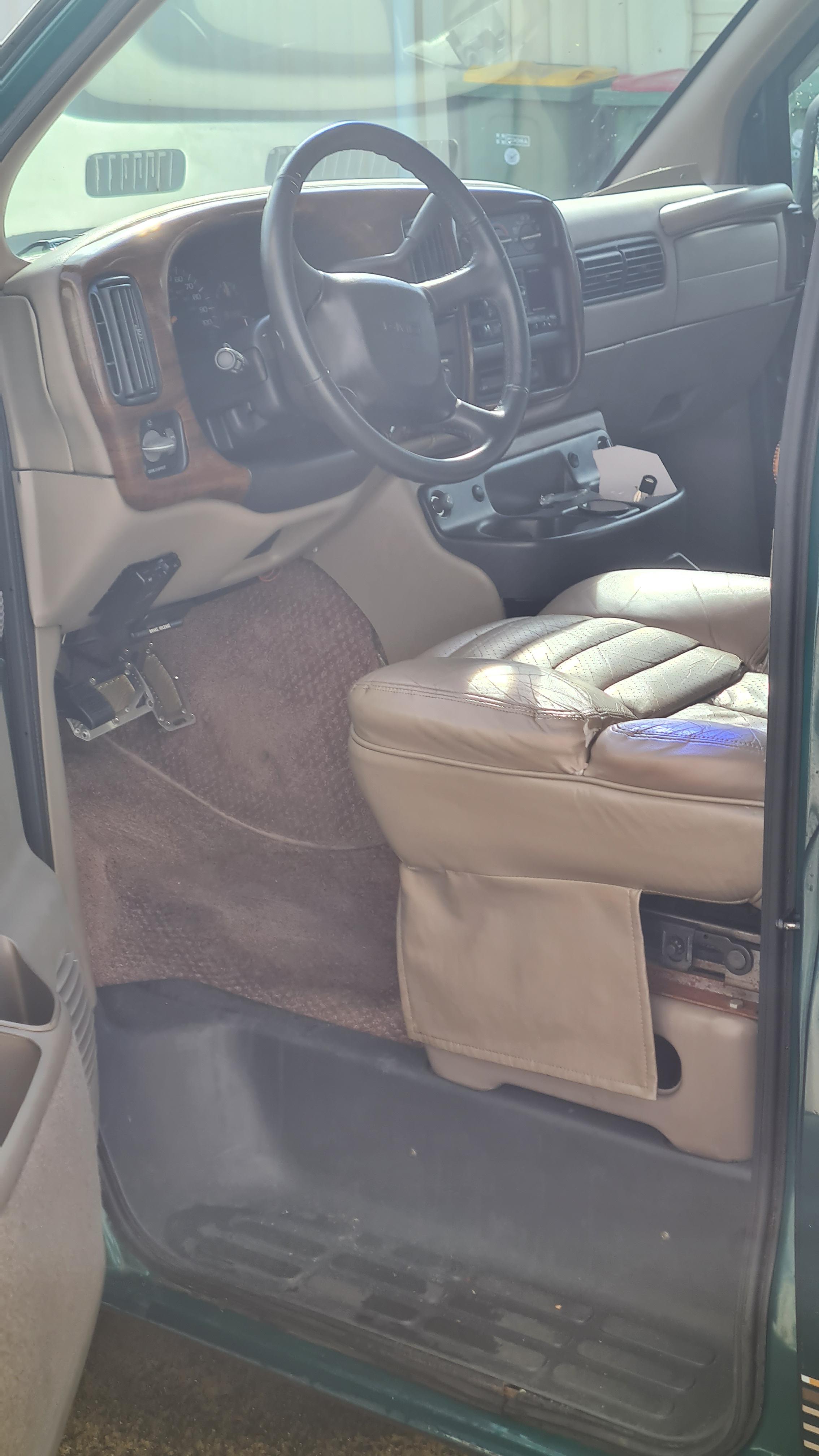 1997 CHEVROLET GMC SAVANA 1500 VAN